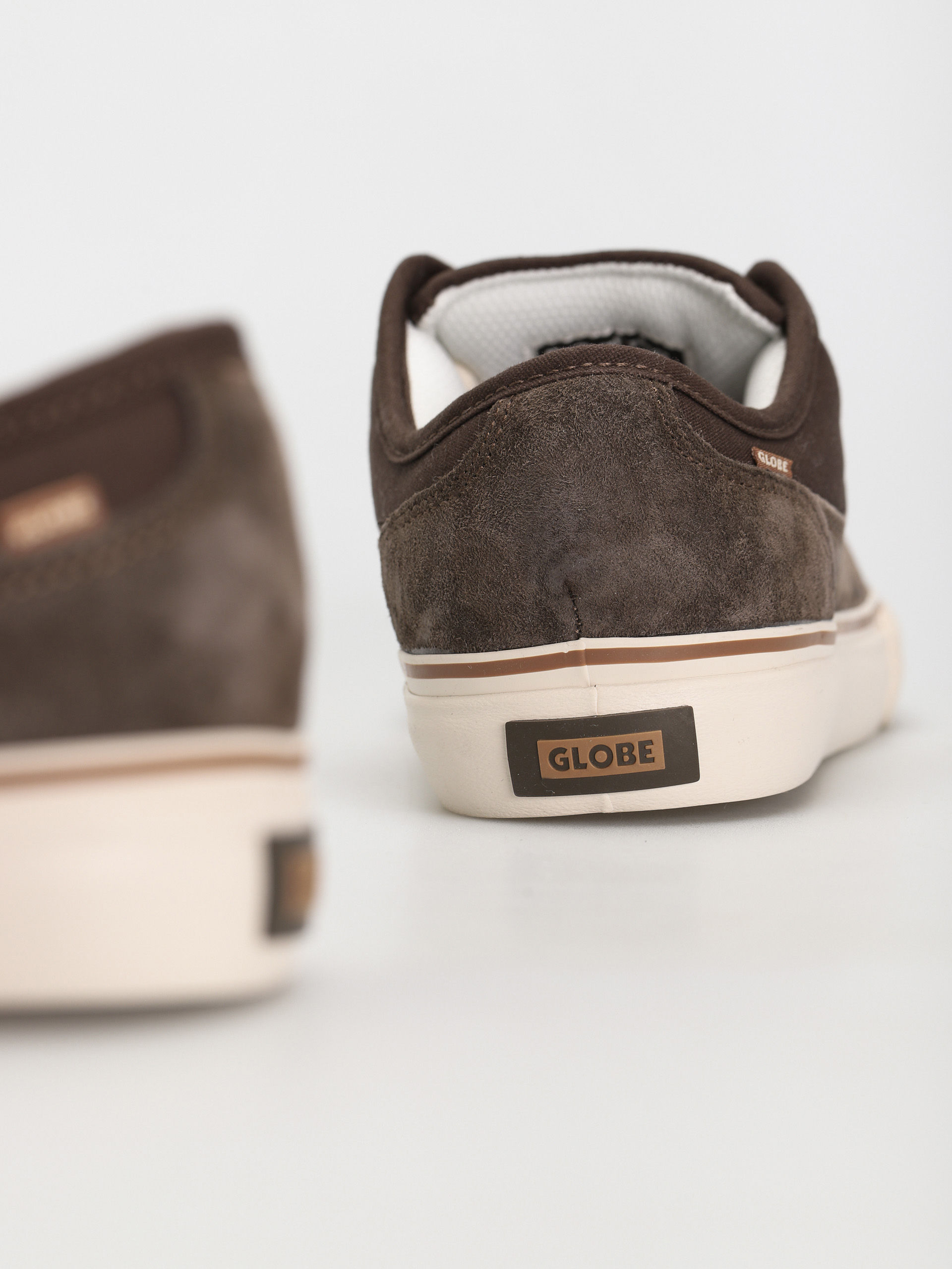 Globe Mahalo Shoes (coffee/antique)