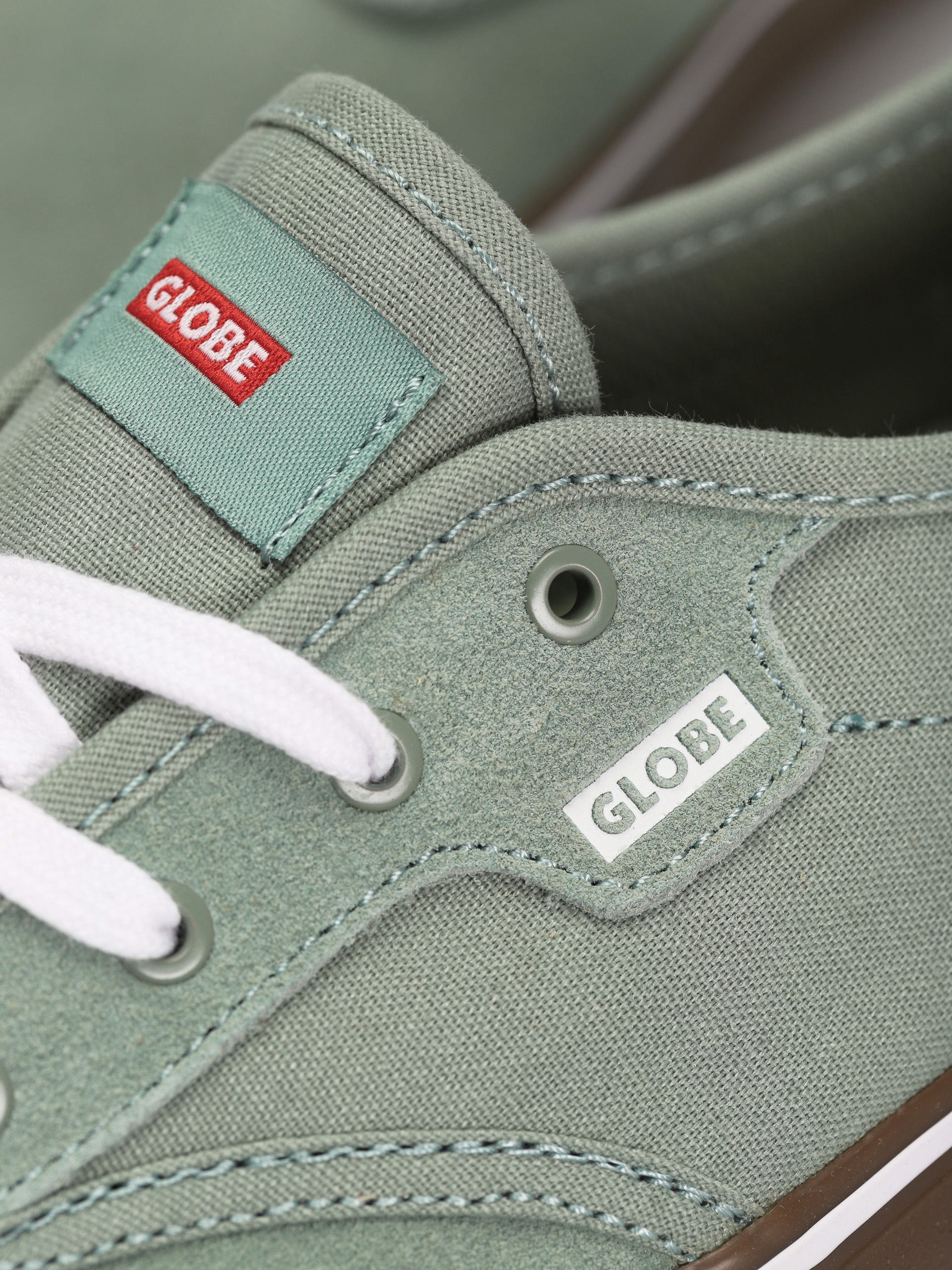 Globe Motley II Shoes (jade green/gum)