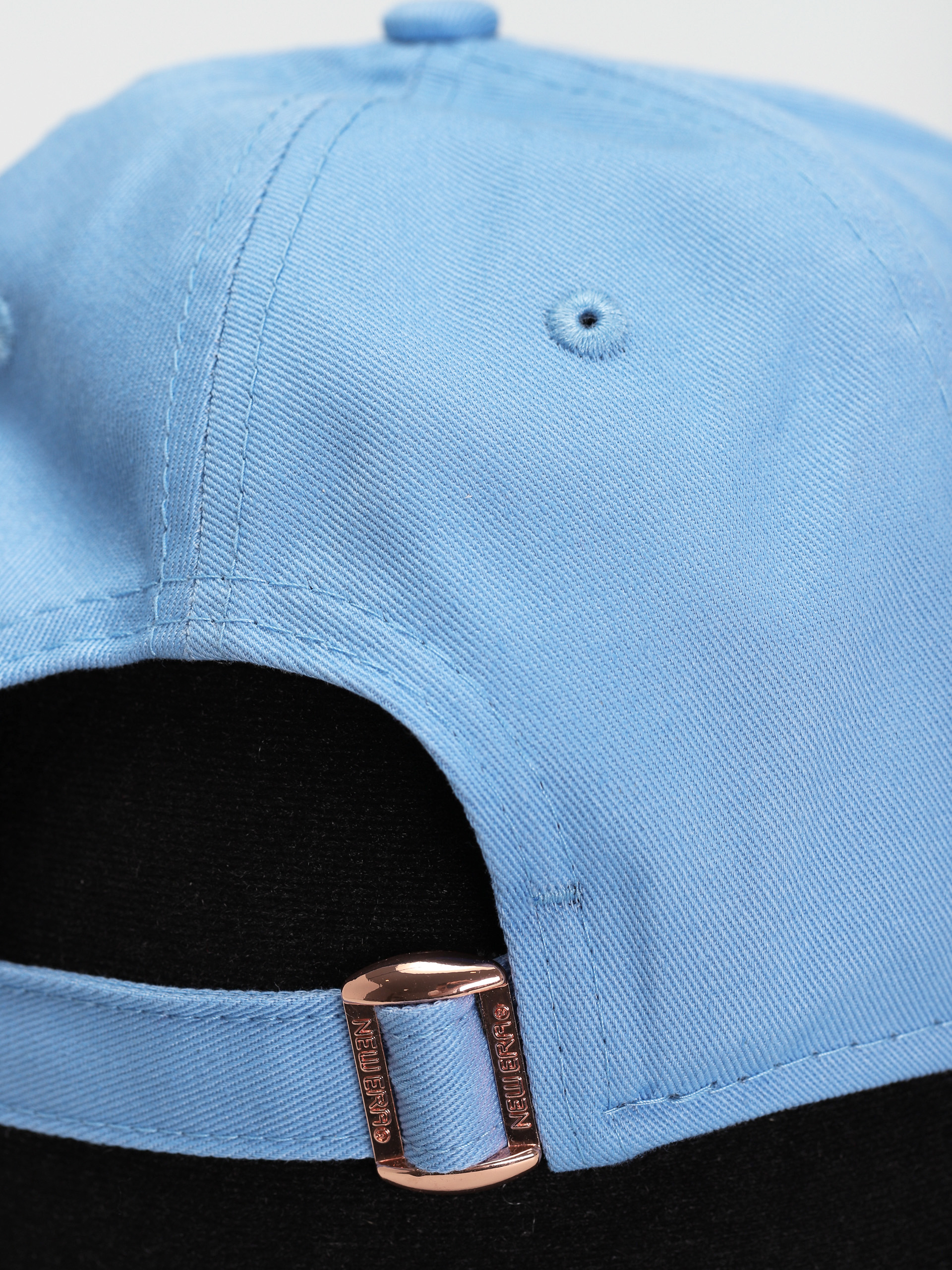 New Era New York Yankees Metallic Logo 9 Forty Cap Wmn - blue (sky)