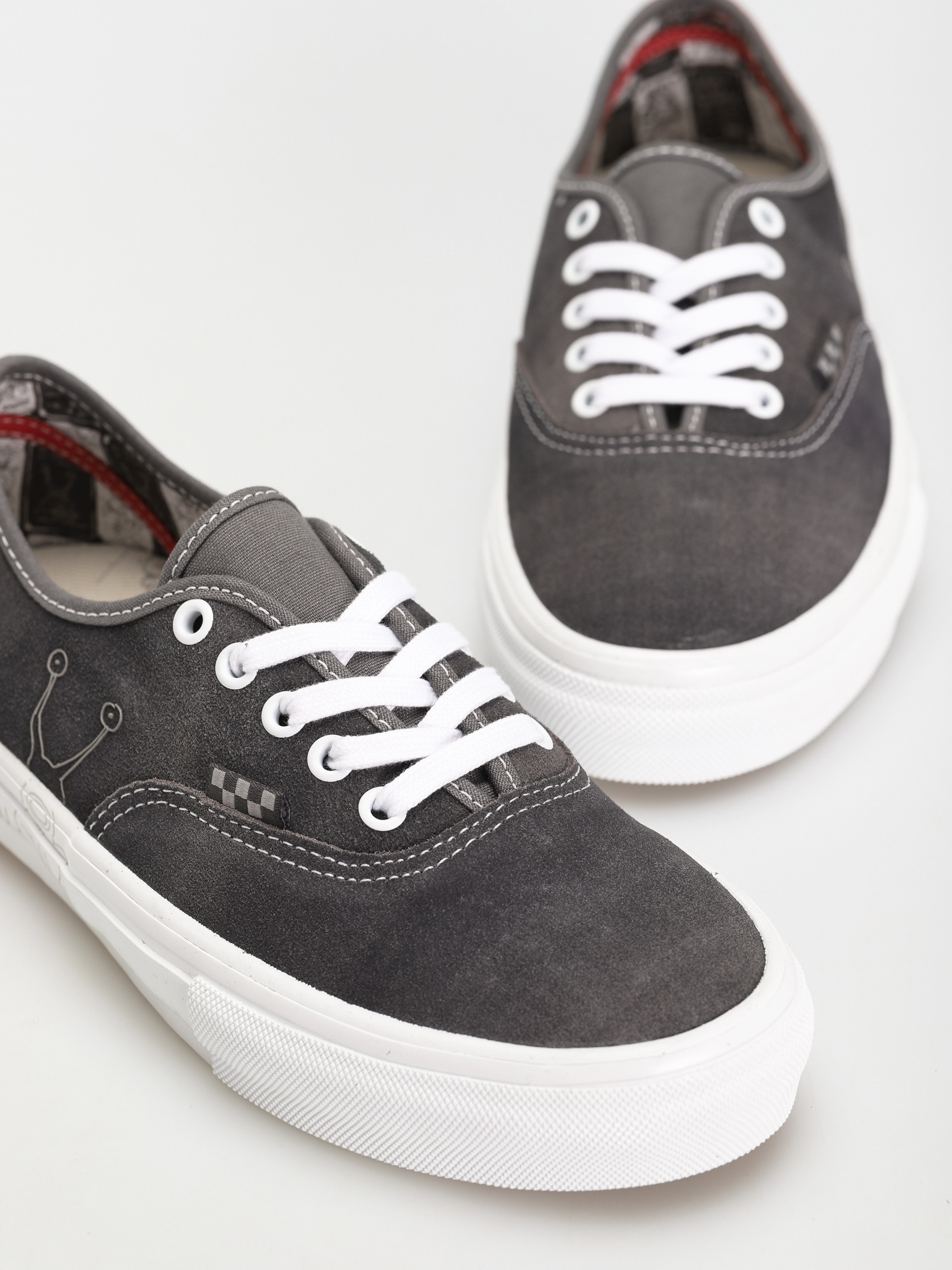 Vans Skate Authentic Shoes (daniel johnston/raven)