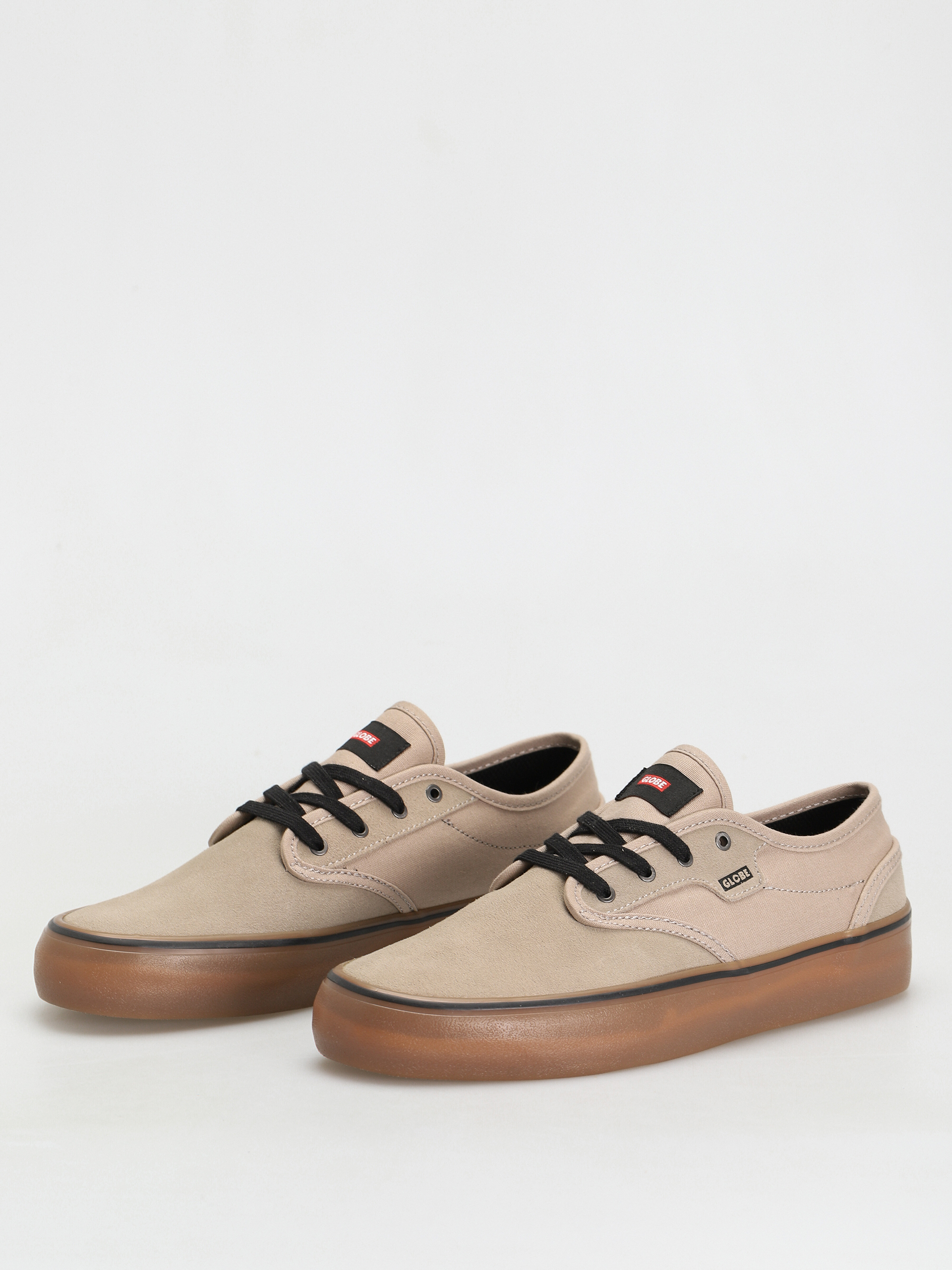 Globe Motley II Shoes (sesame/gum)