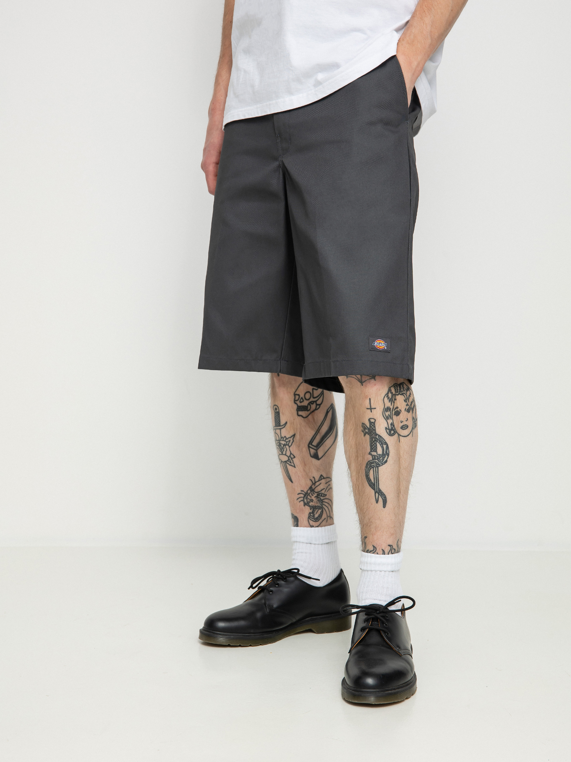 Dickies 13In Multi Pocket Shorts (charcoal grey)