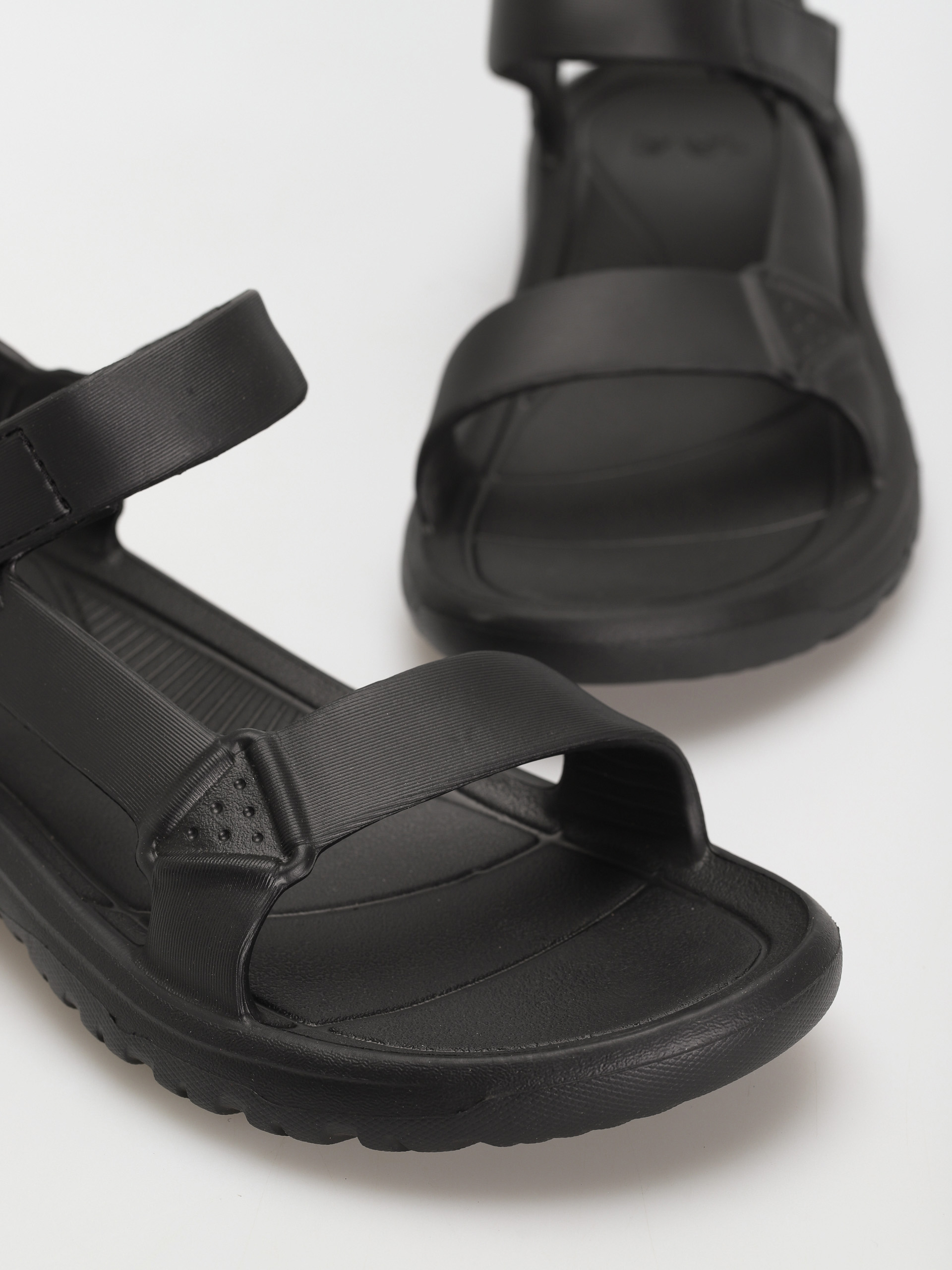 Teva Hurricane Drift Sandals (black)