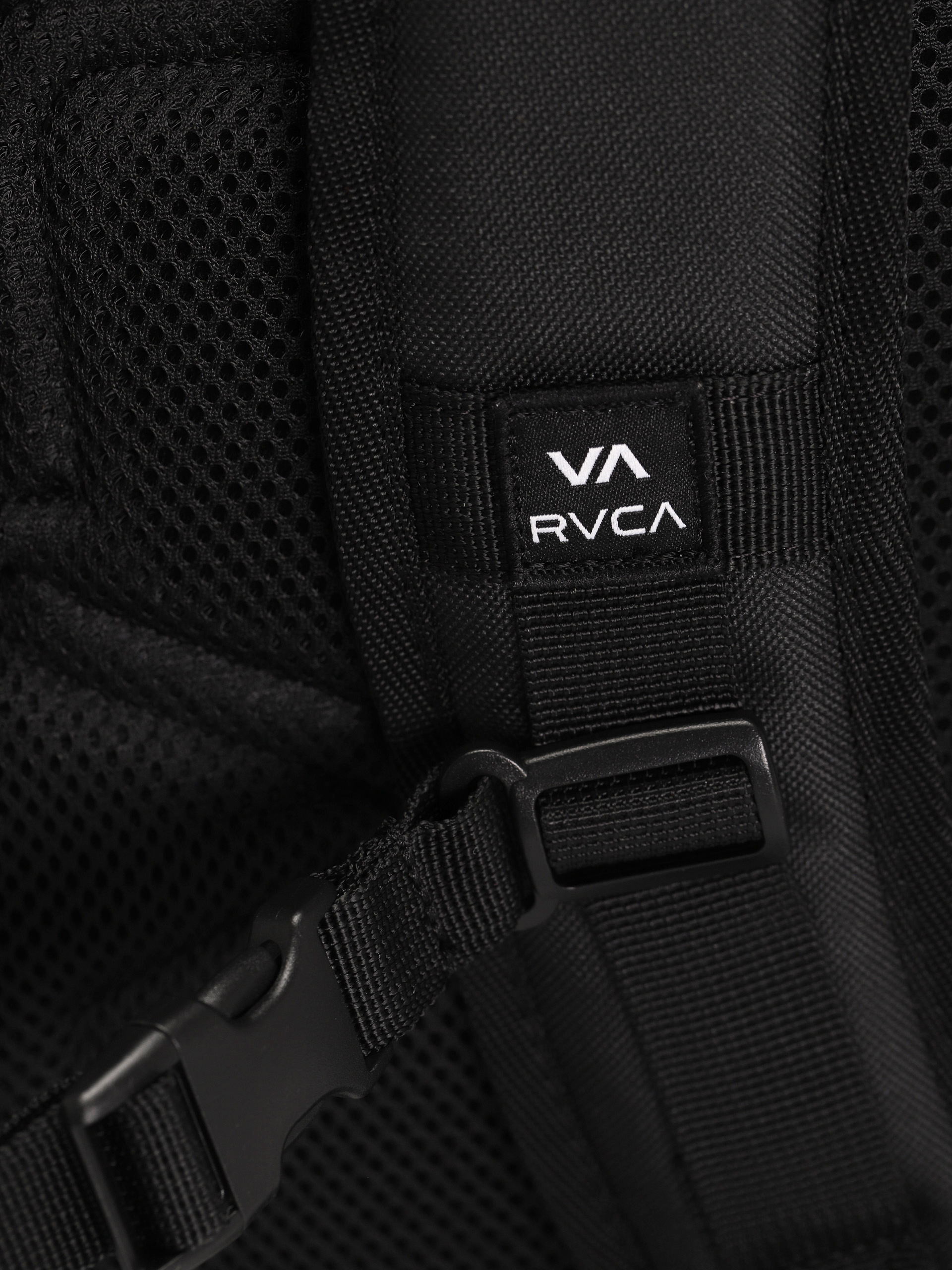 RVCA Voyage IV Backpack (black)