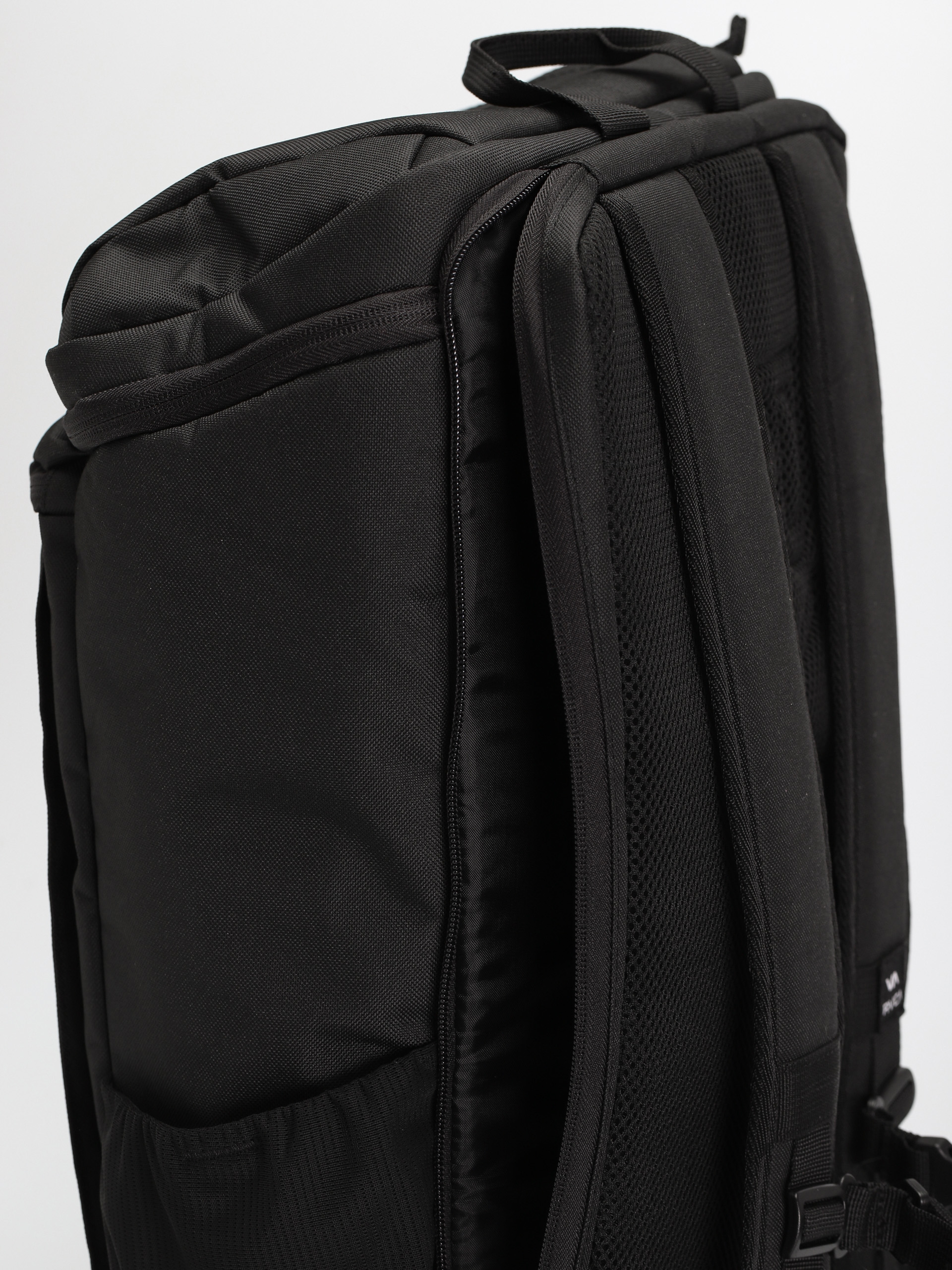 RVCA Voyage IV Backpack (black)