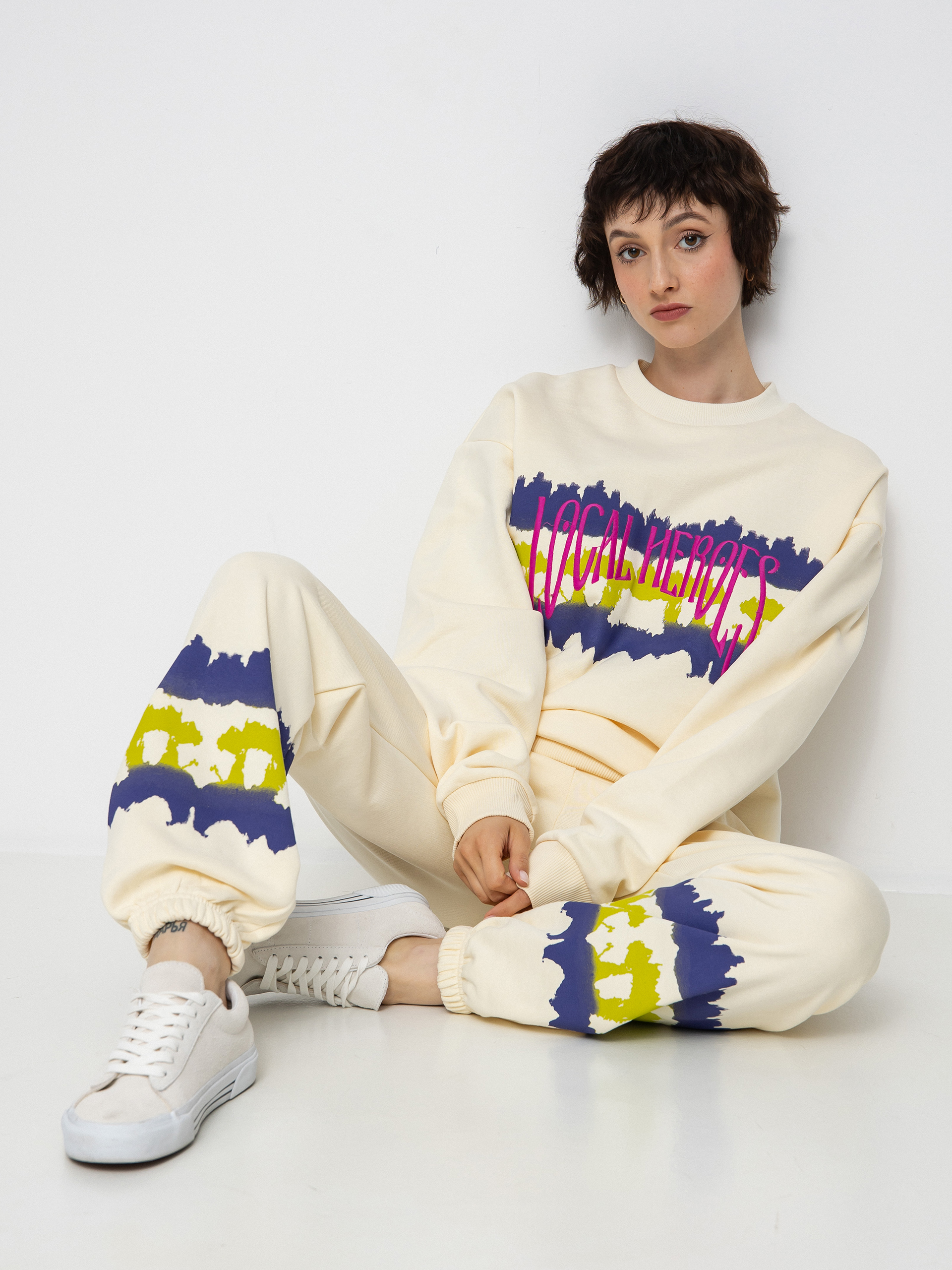 Local Heroes Lh Fantasy Sweatshirt Wmn (cream)