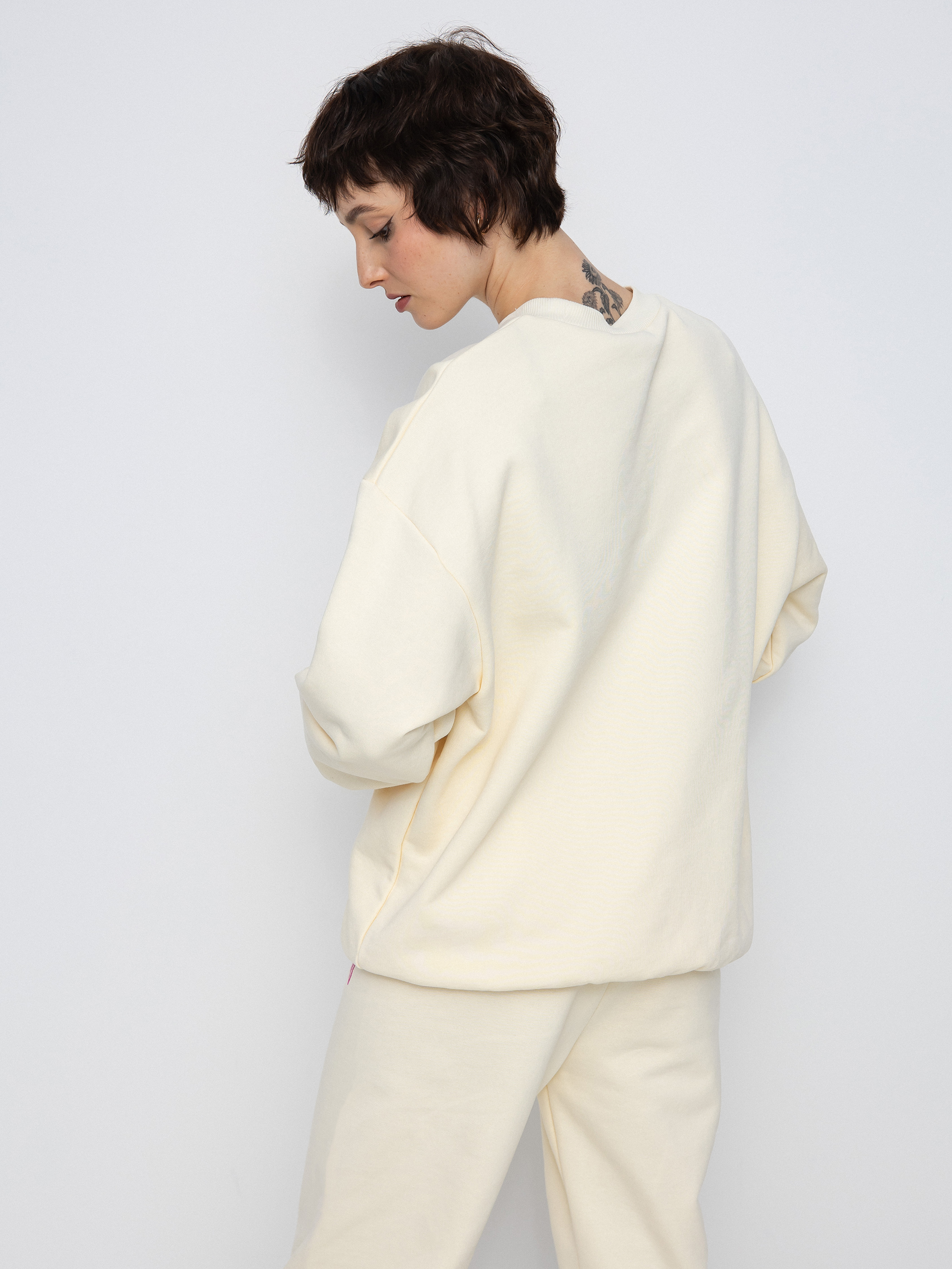 Local Heroes Lh Fantasy Sweatshirt Wmn (cream)