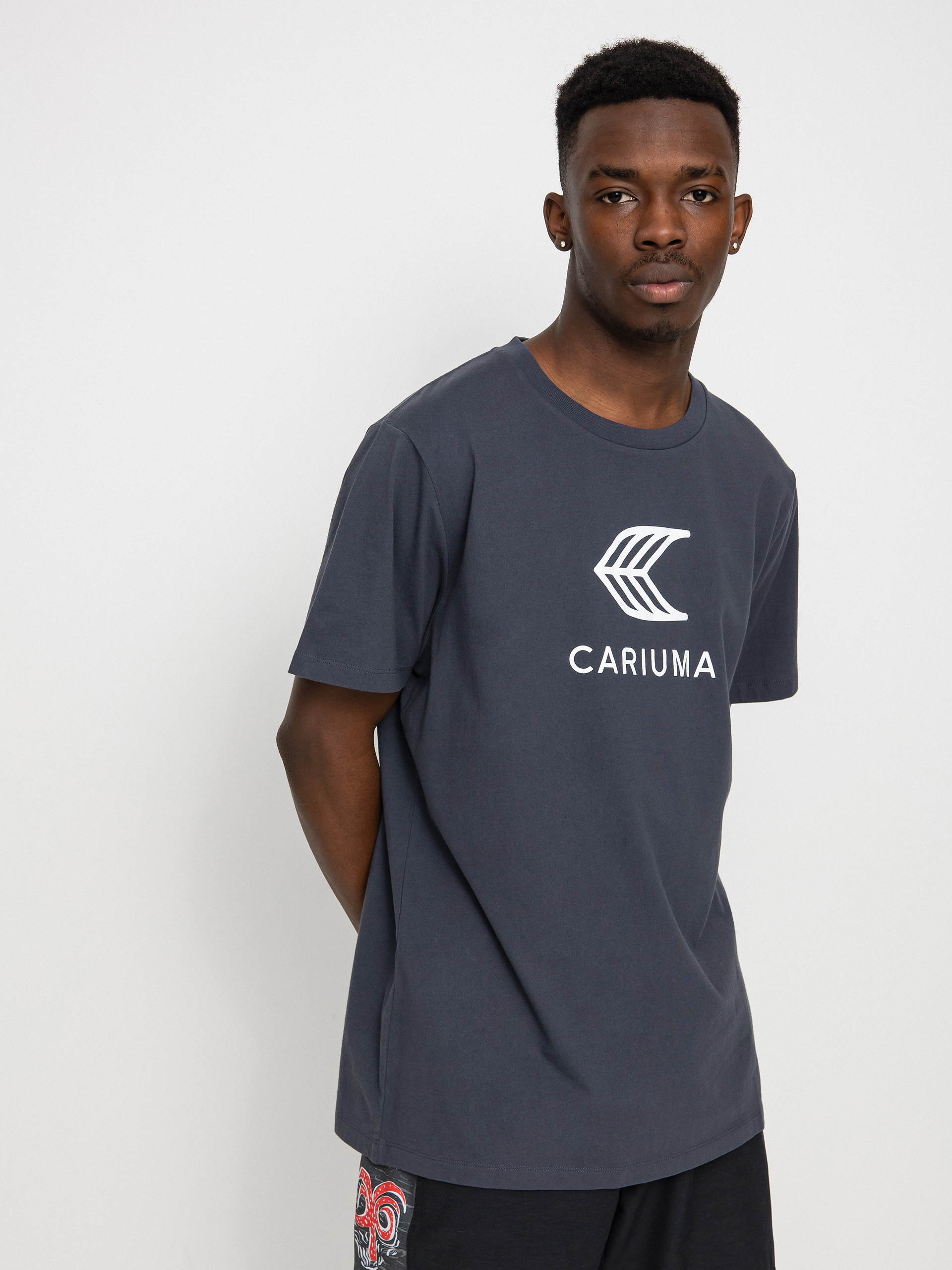 Cariuma Logo T-shirt (dark grey)