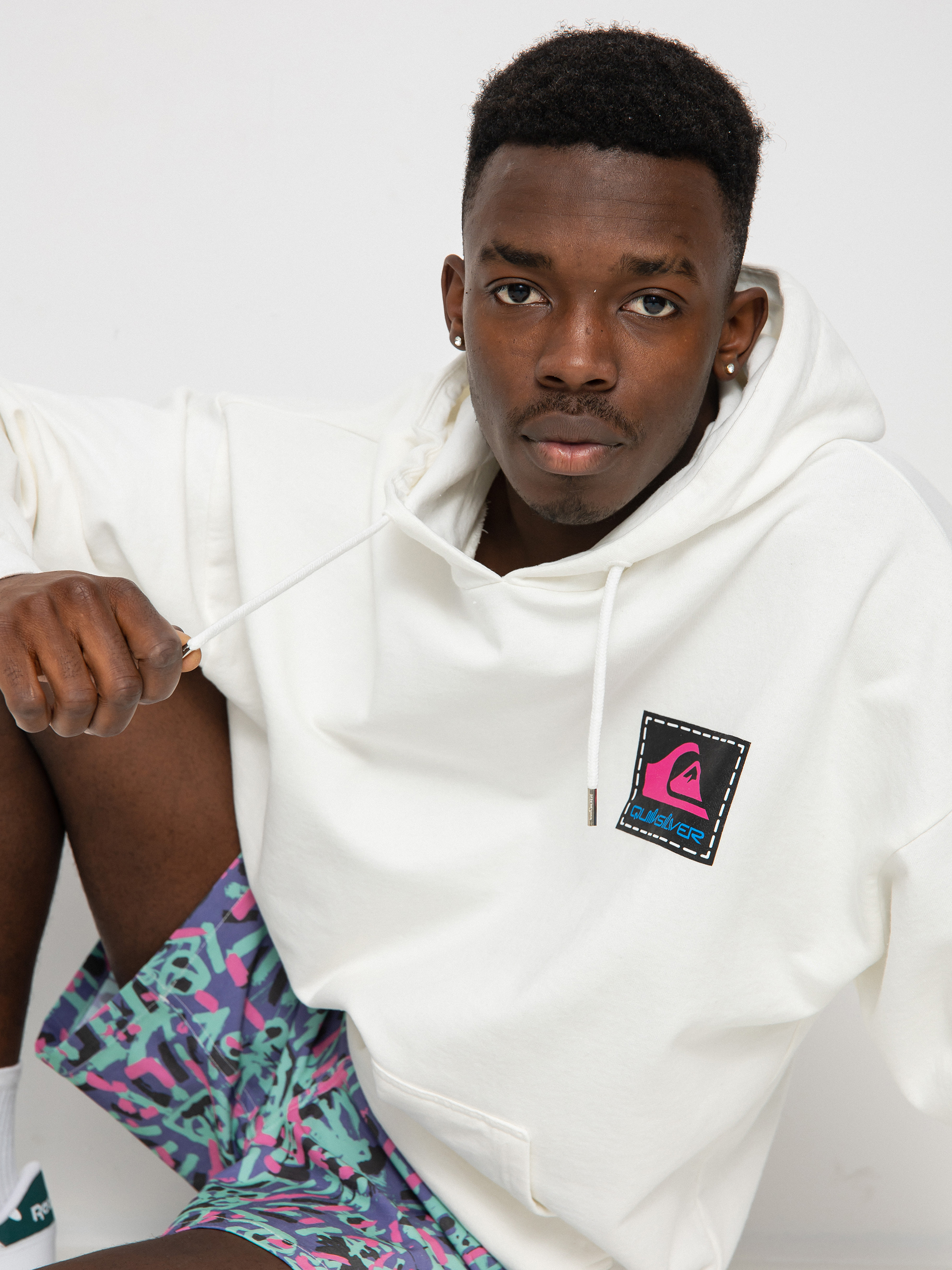 Quiksilver X Stranger Things Rainbow HD Hoodie (white)