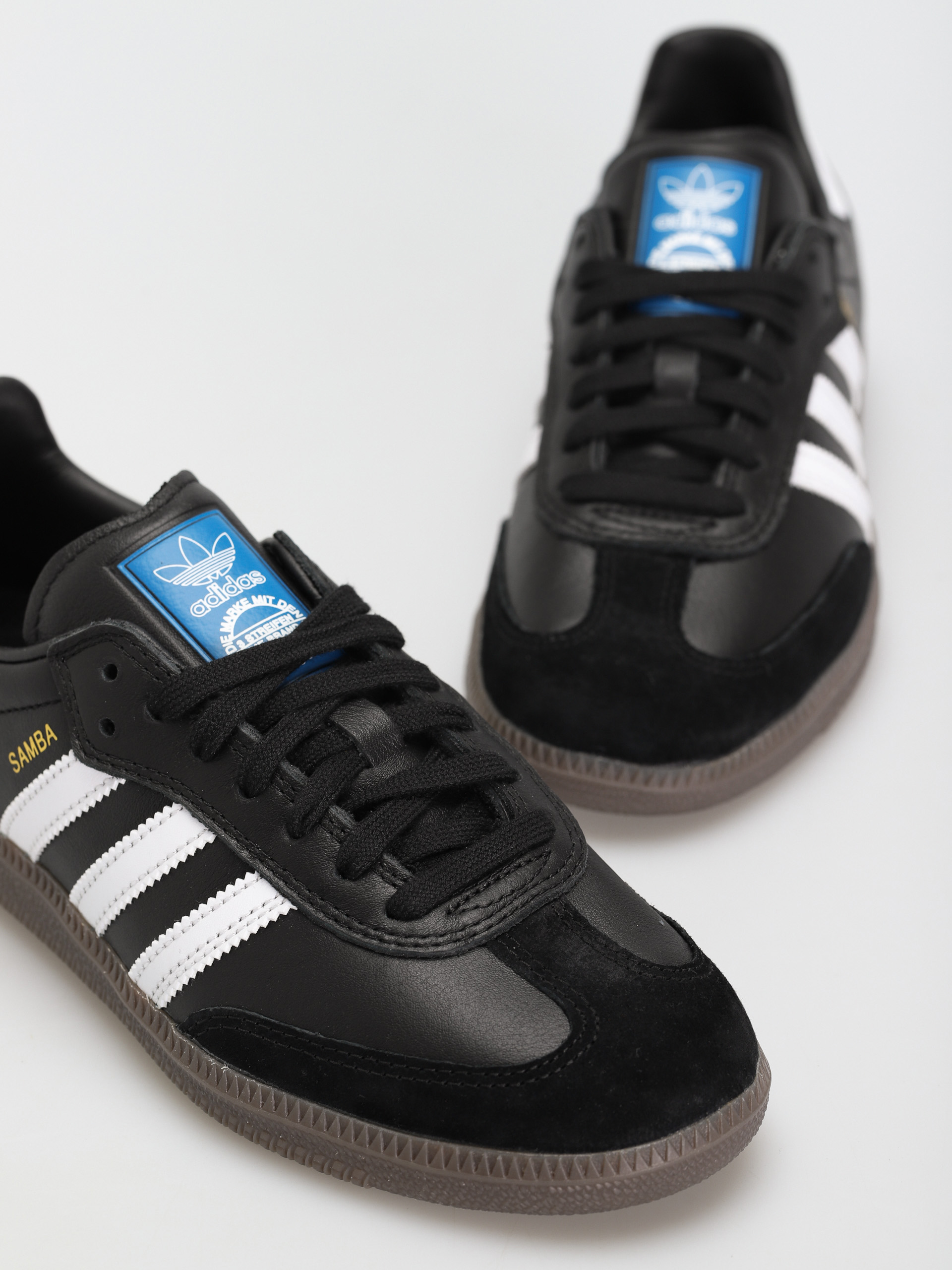 adidas Samba Adv Shoes (cblack/ftwwht/goldmt)