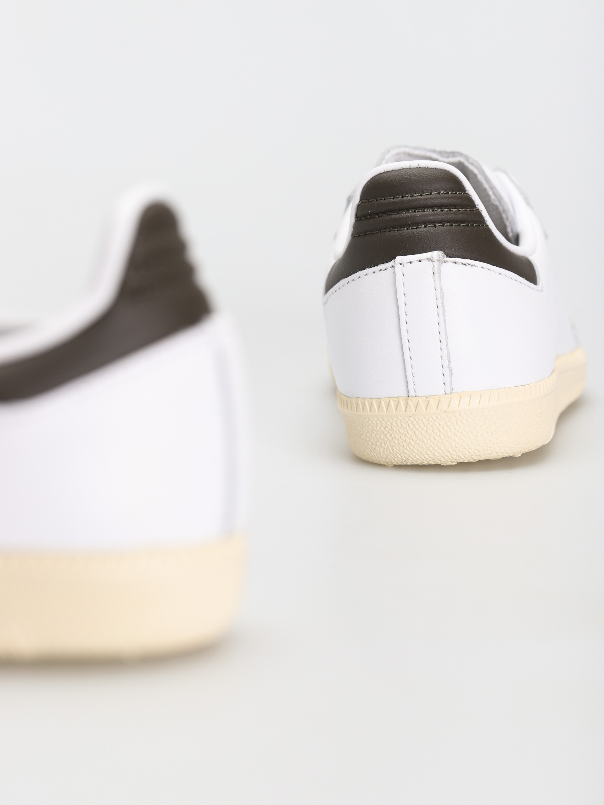 adidas Samba Adv Shoes (ftwwht/ftwwht/shaoli)