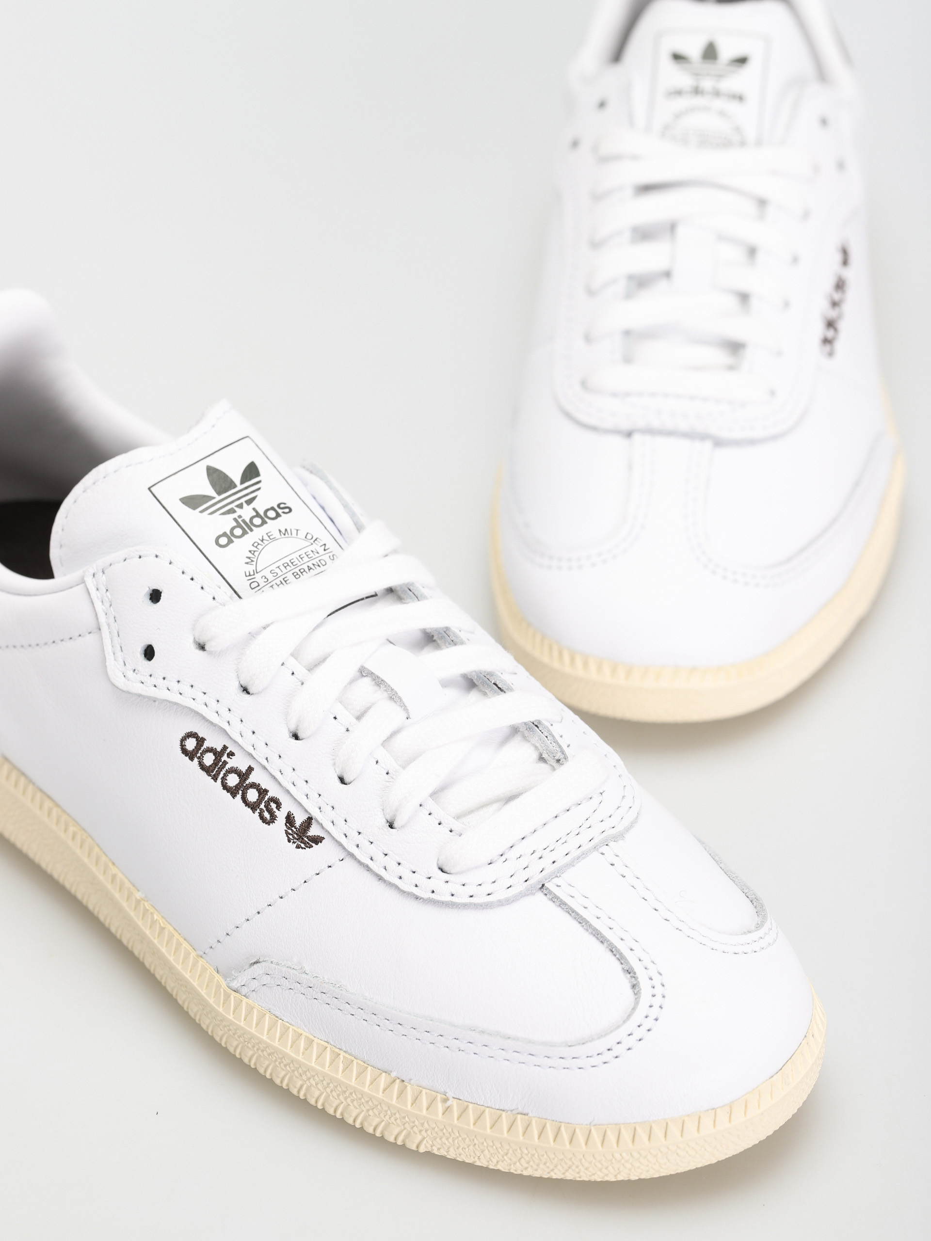 adidas Samba Adv Shoes (ftwwht/ftwwht/shaoli)