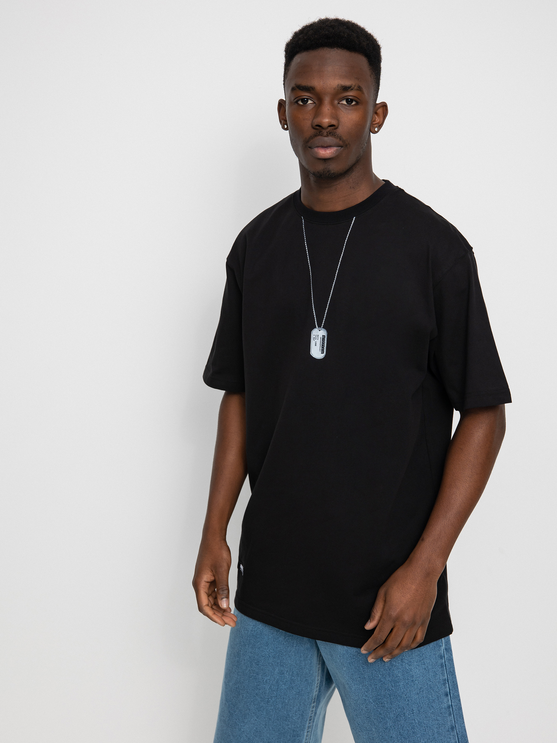 MassDnm Dog Tag T-shirt (black)