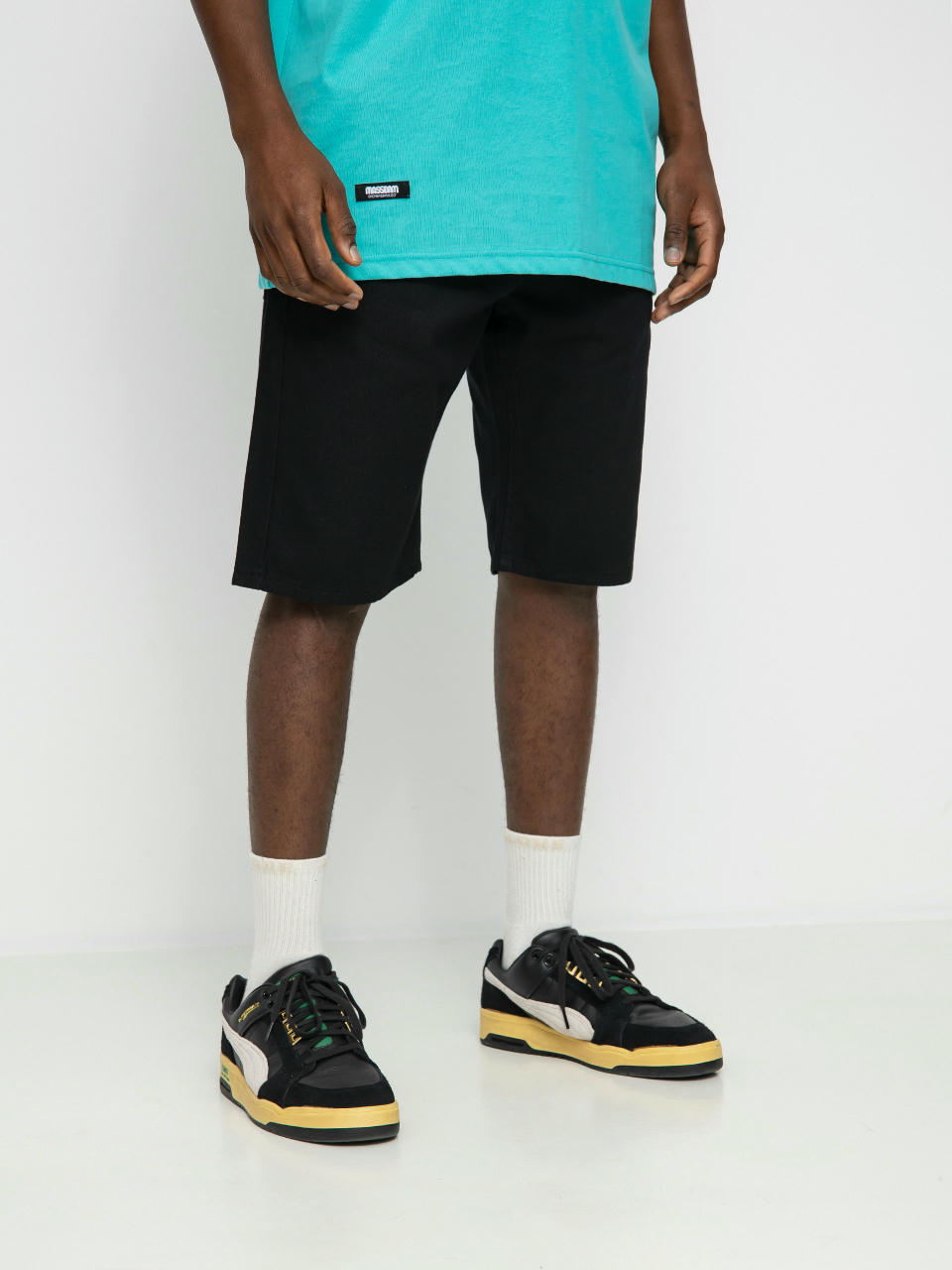 MassDnm Signatur Straight Fit Shorts (signature black)