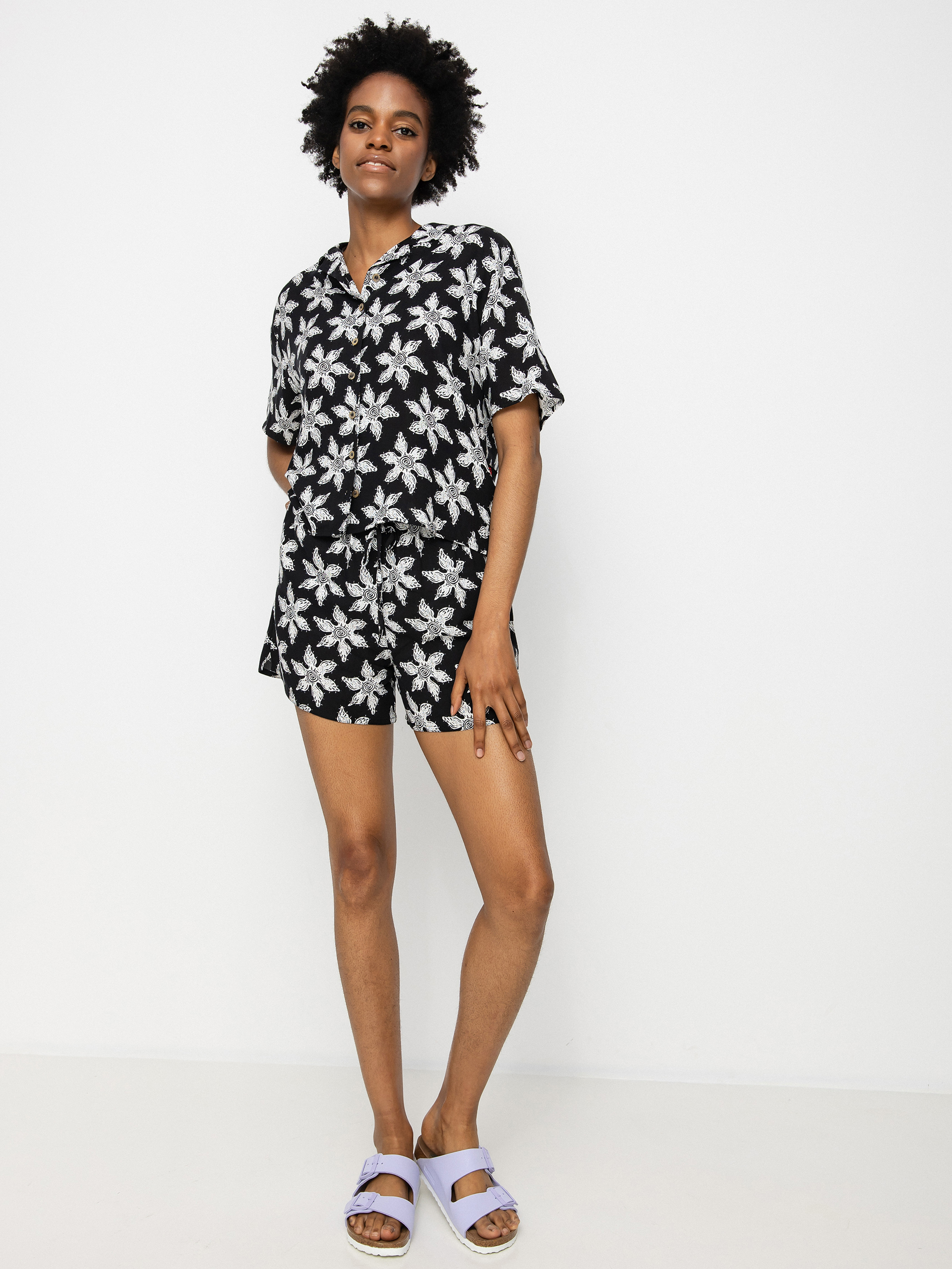 Quiksilver X Stranger Things Upside Down Hemd Wmn