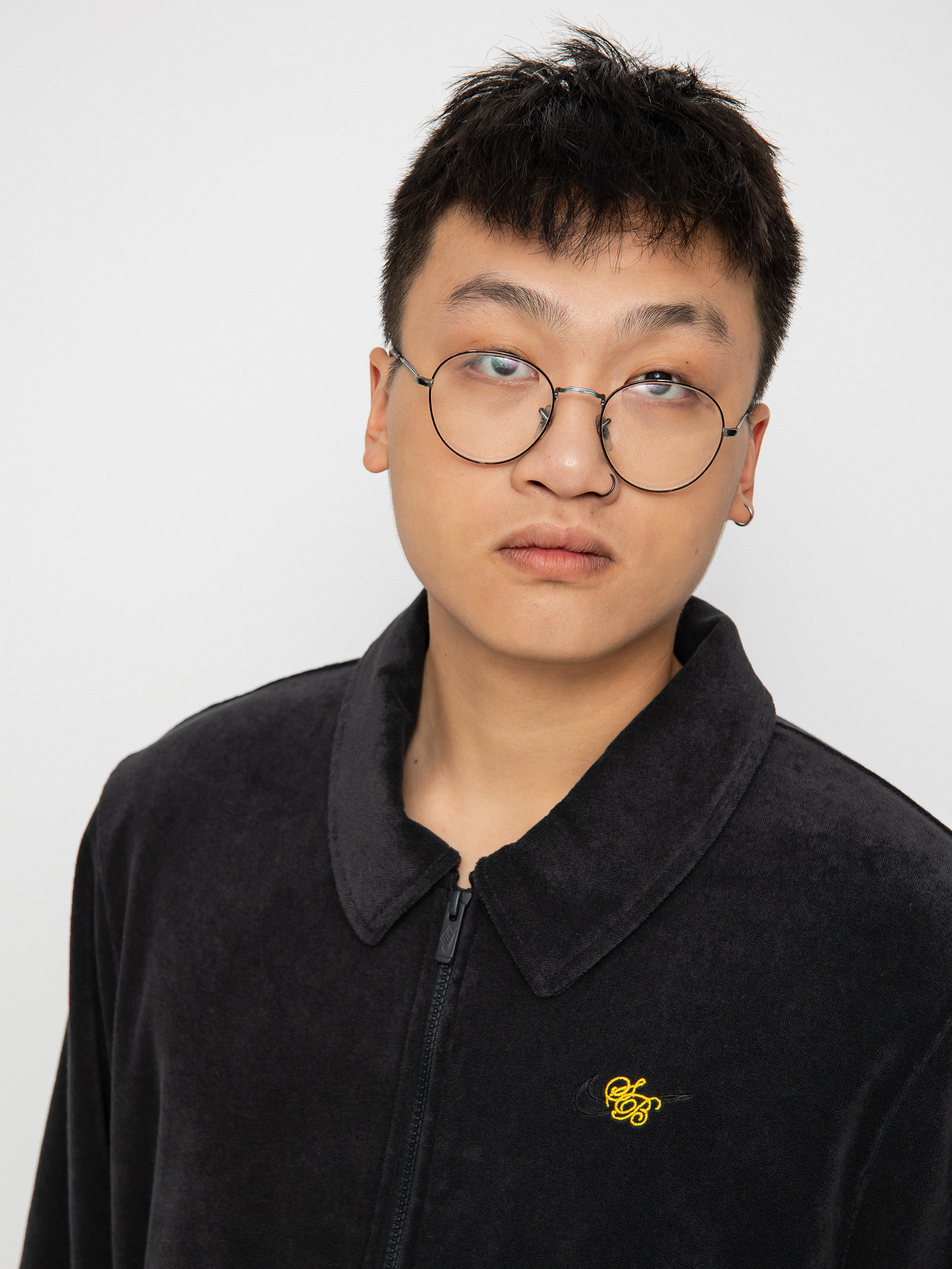 Nike SB Essential Jacket (black/black/university gold)