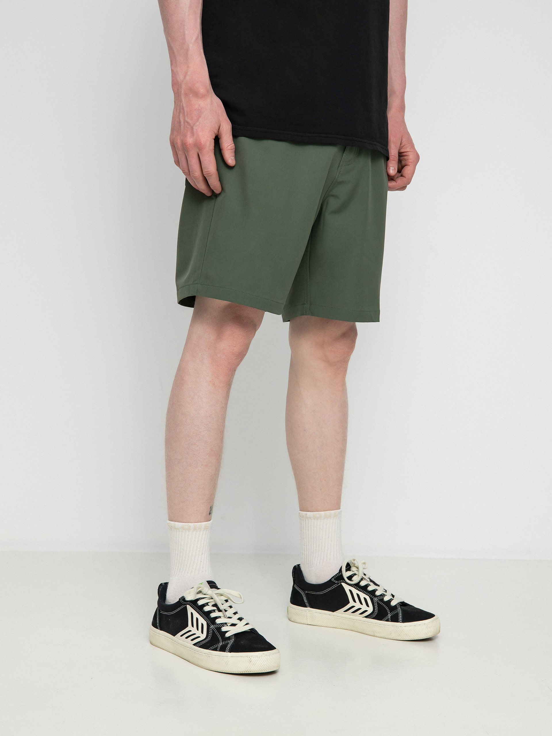 Quiksilver Nelson Drytwill Amphibian 18 Shorts (thyme)