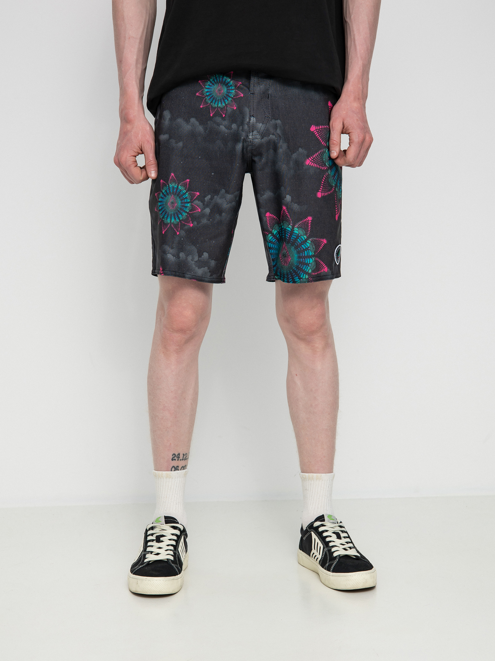 Volcom Star Shields Fa Stoney 18 Boardshorts (black)