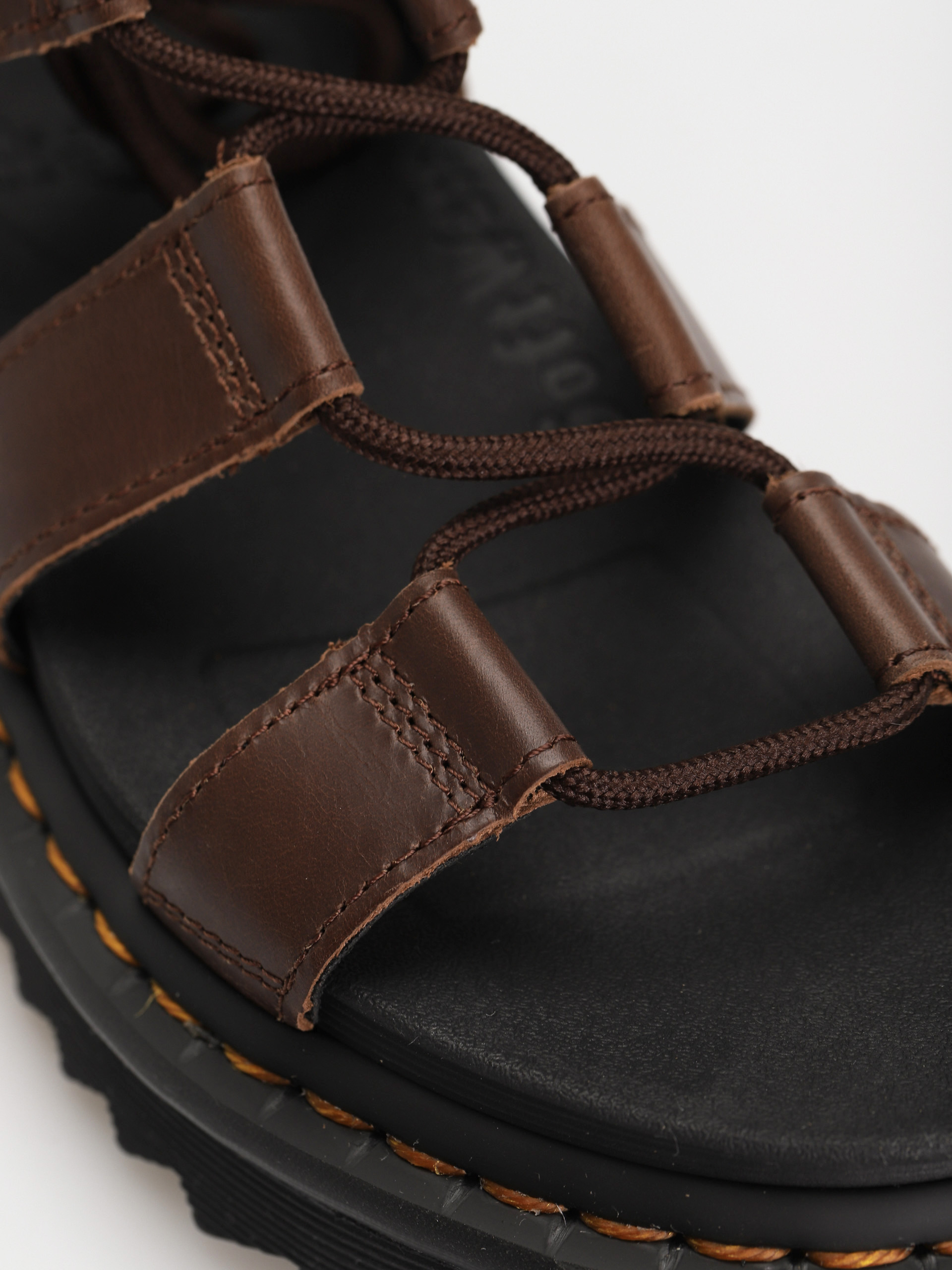 Dr. Martens Nartilla Sandals Wmn (dark brown oily illusion)