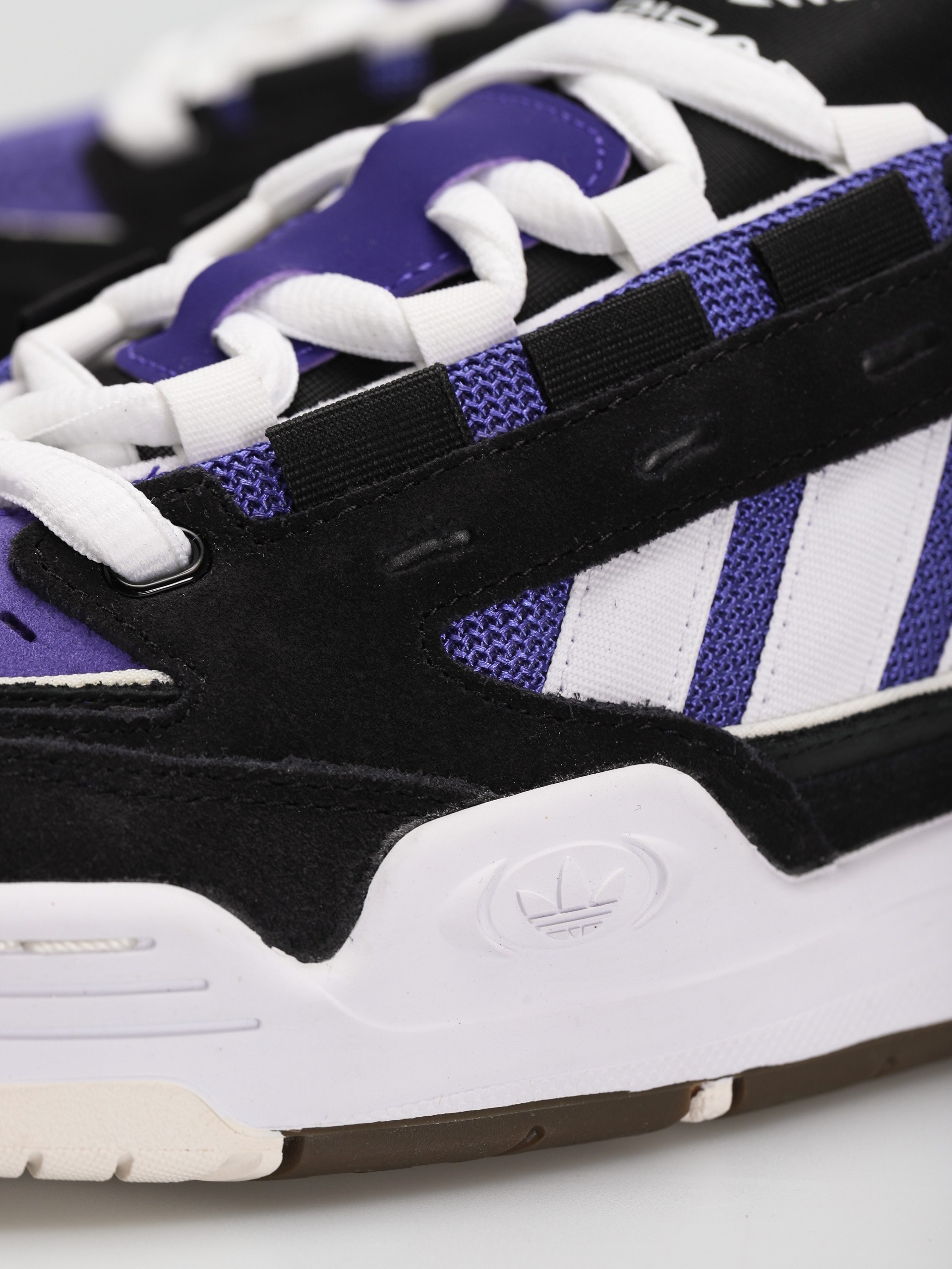 adidas Originals Adi2000 Shoes (eneink/ftwwht/gum5)