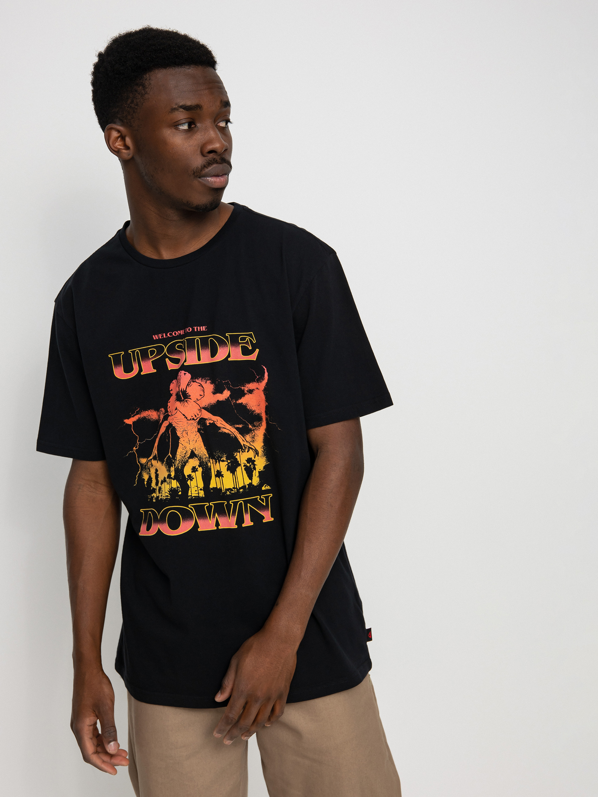 Quiksilver  X Stranger Things Welcome T-shirt (black)