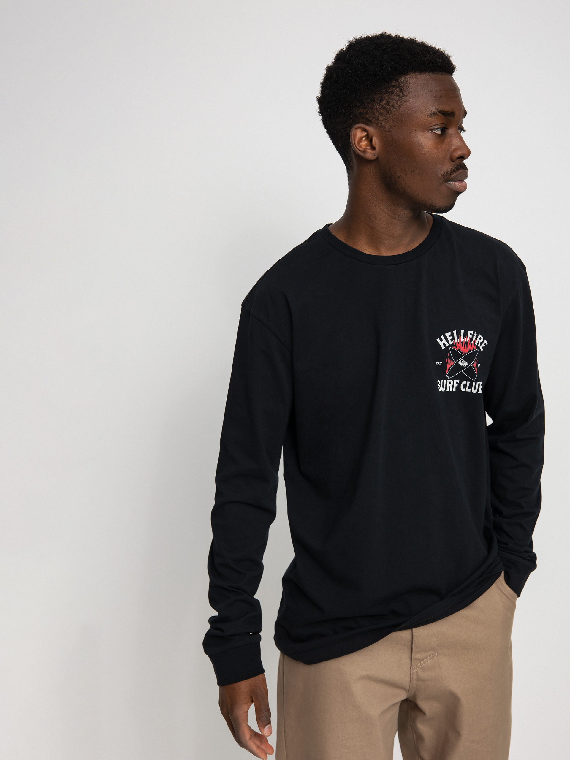 Quiksilver X Stranger Things Hell Fire Surf Club Longsleeve (black)