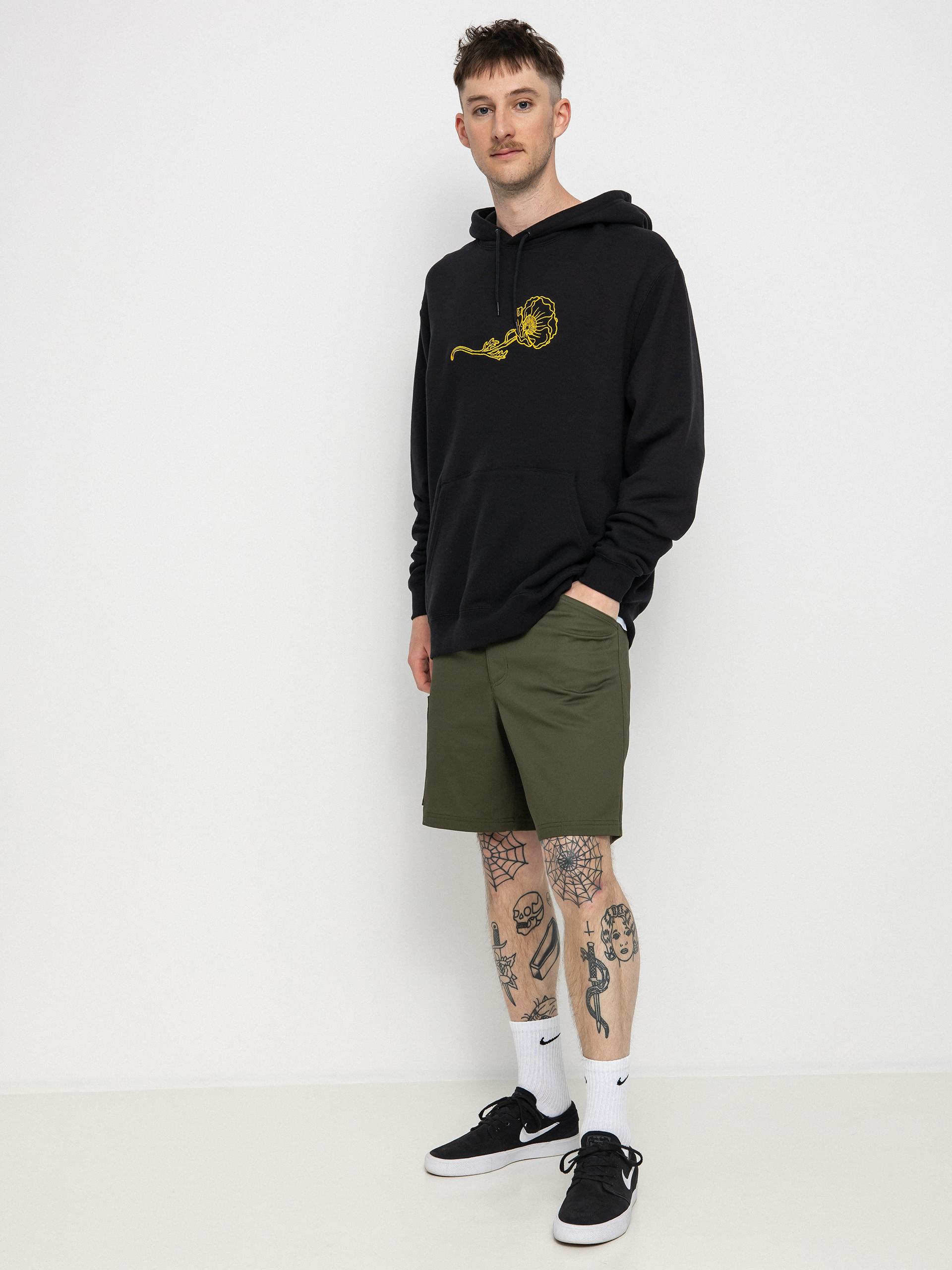 Nike SB Novelty HD Hoodie (black/university gold)