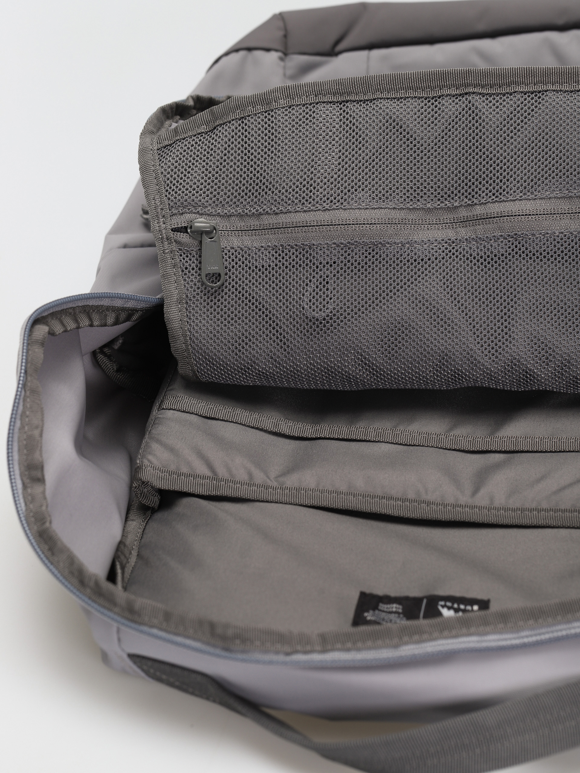 Burton Kilo 2.0 27L Rucksack (sharkskin)