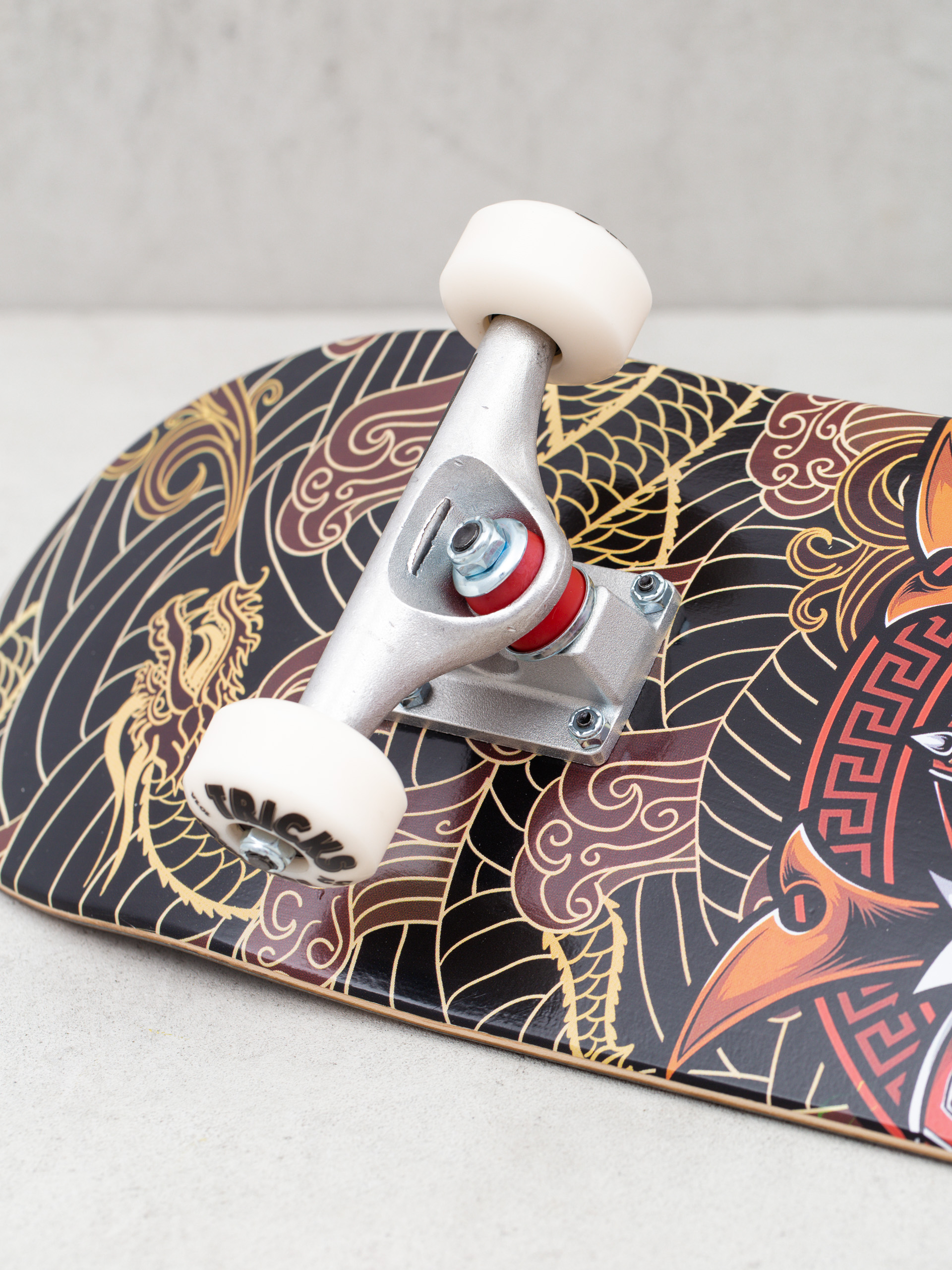 Tricks Samurai Skateboard 