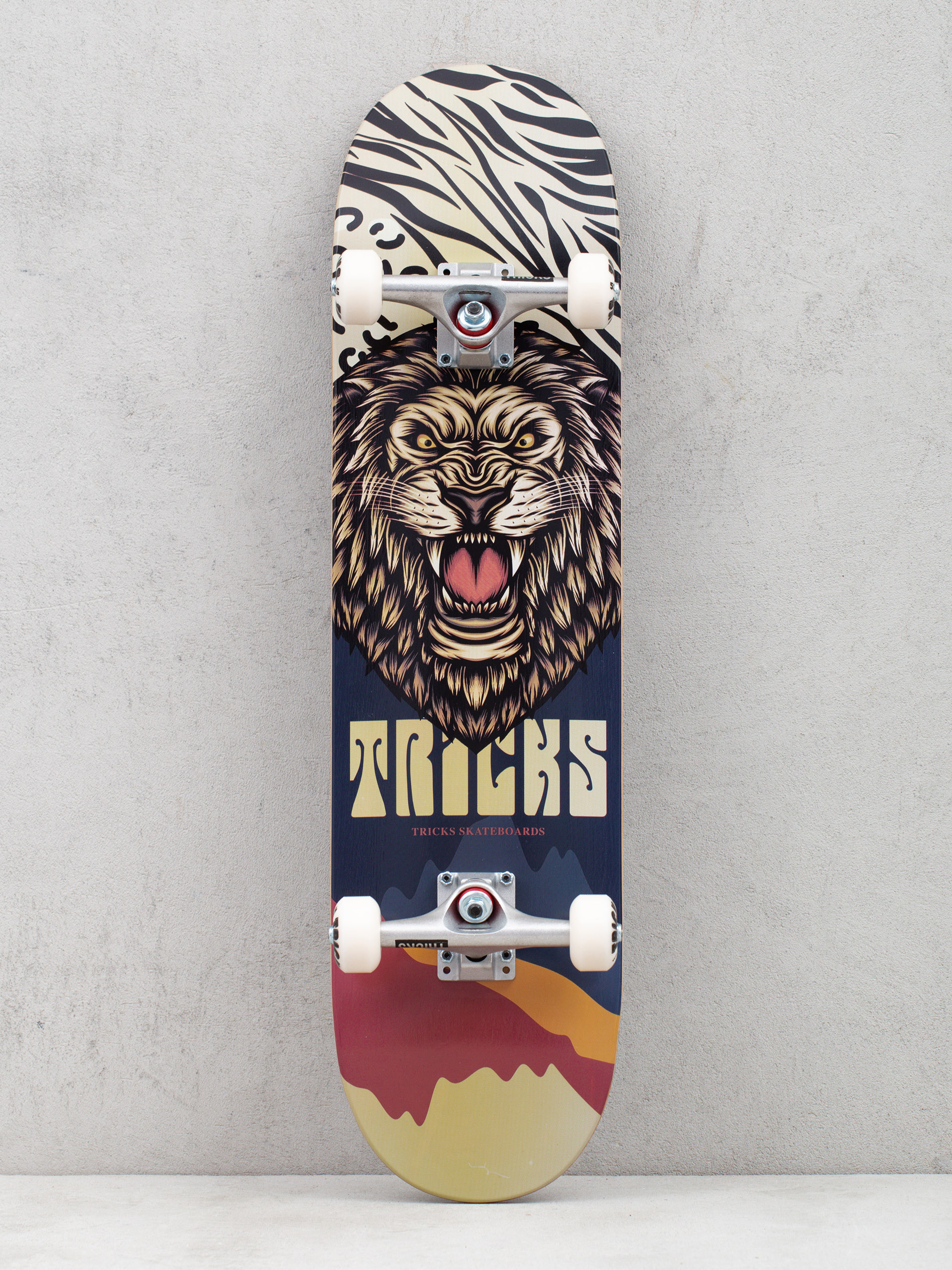 Tricks Africa Skateboard 