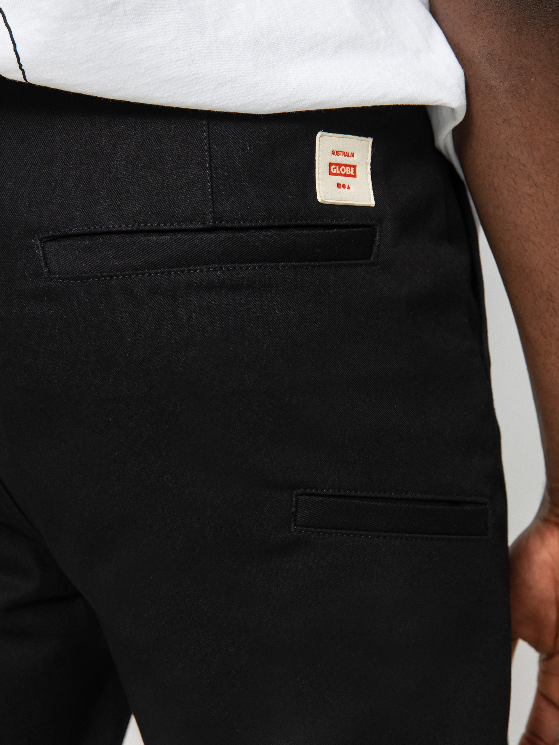 Globe Foundation Pants (black)