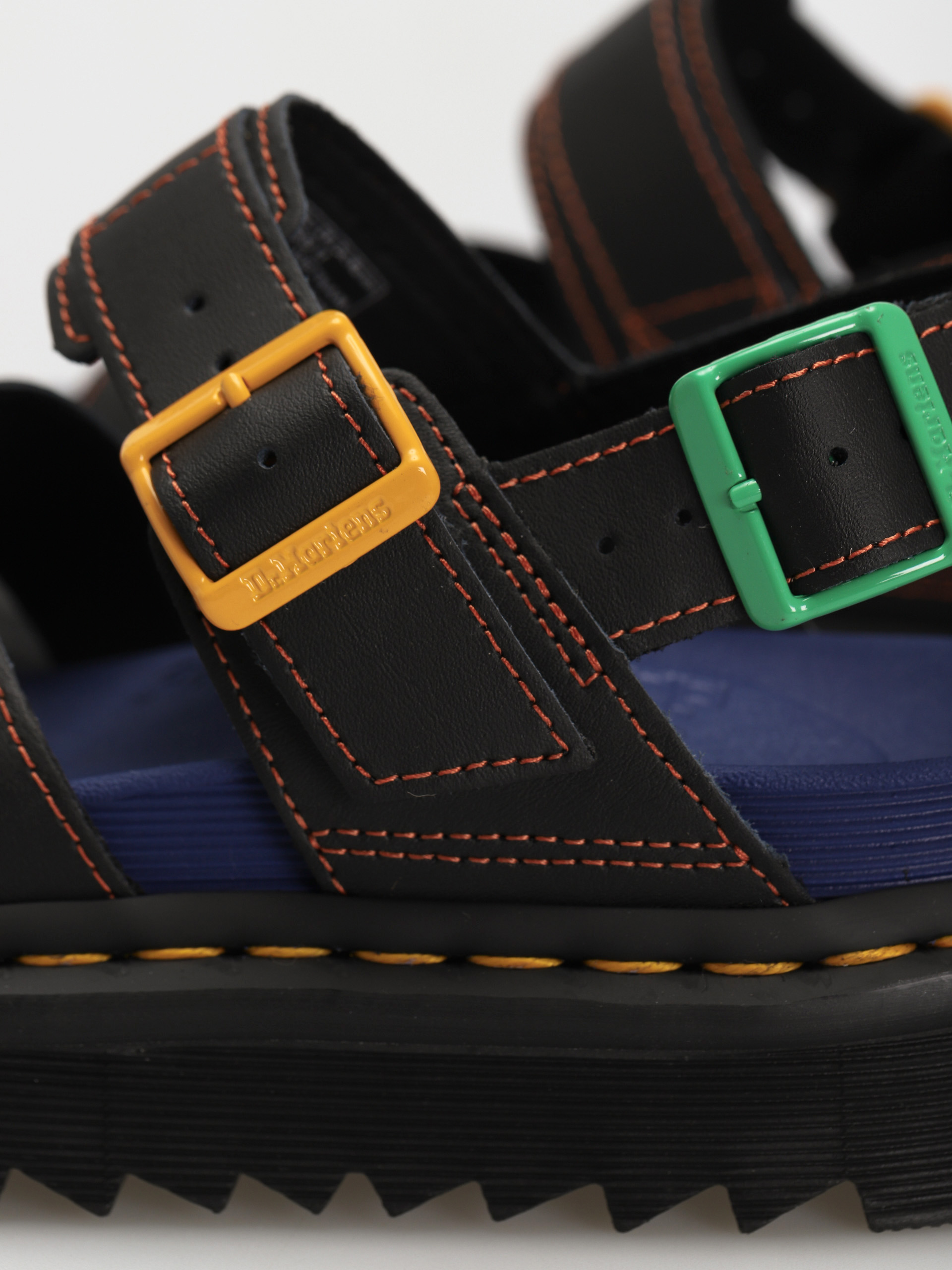 Dr. Martens Voss II Sandals Wmn (black hydro)