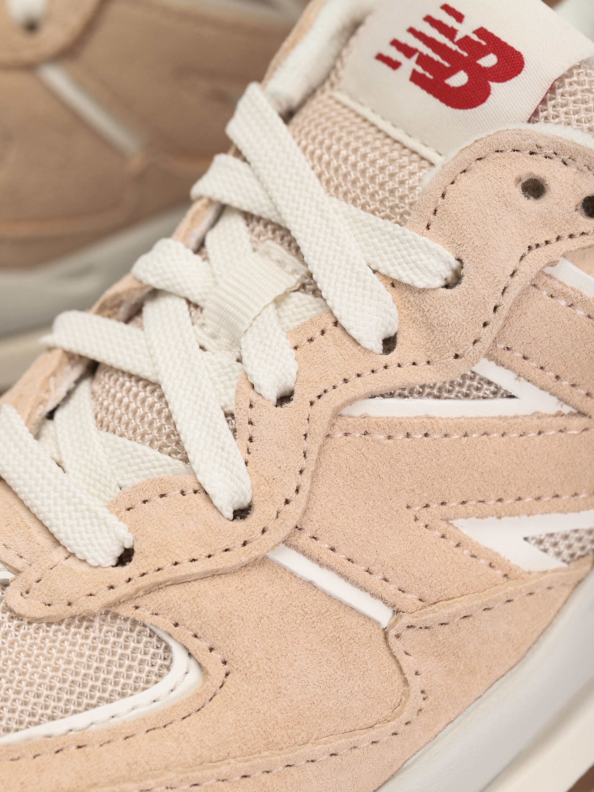 New Balance 5740 Shoes Wmn (vintage rose)