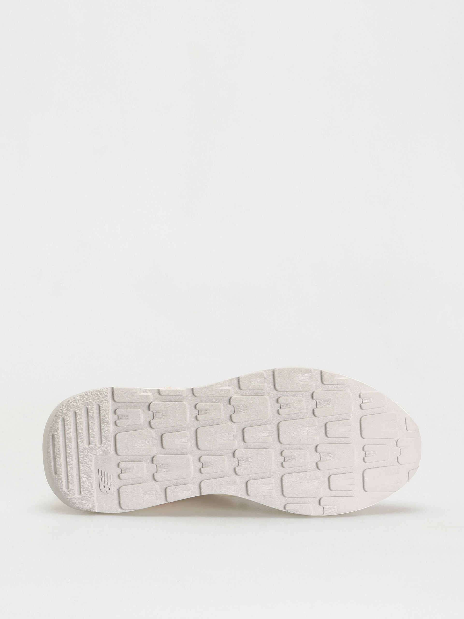 New Balance 5740 Shoes (sea salt)