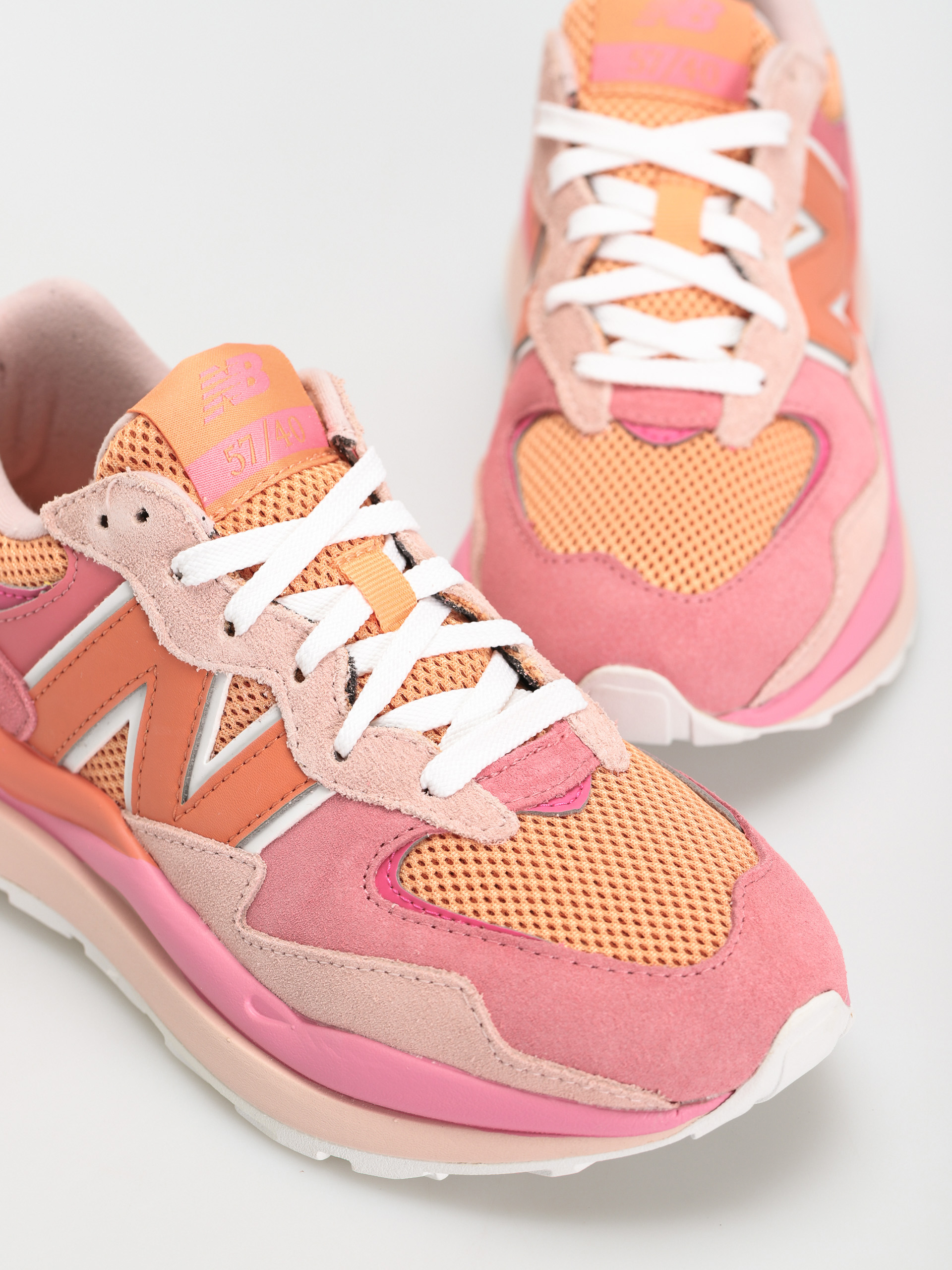 New Balance 5740 Shoes Wmn (natural pink)