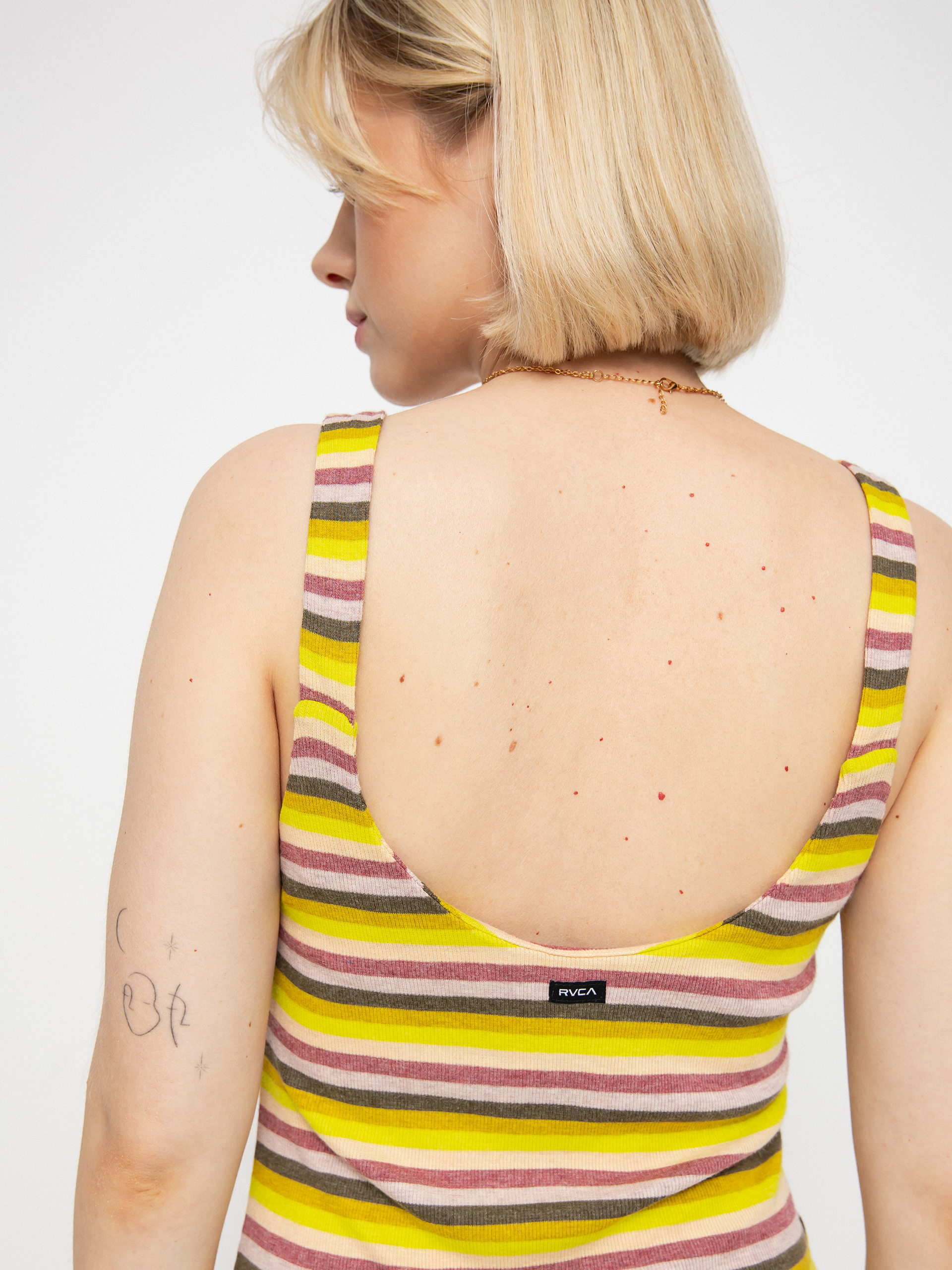 RVCA Nobody'S Babe Kleid Wmn (multi)