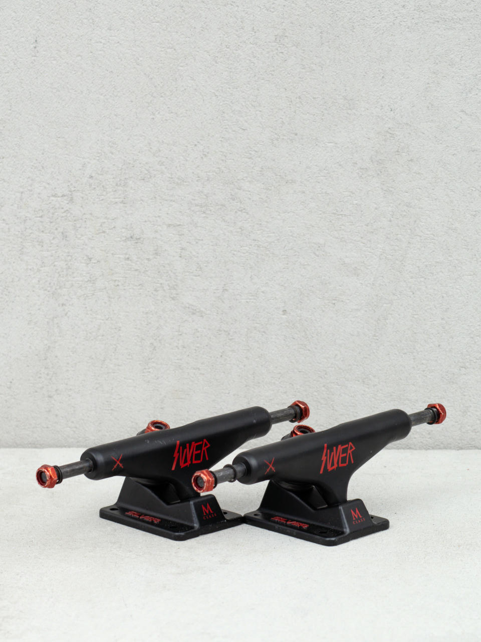 Silver M Class Hollow Slayer Trucks (black)