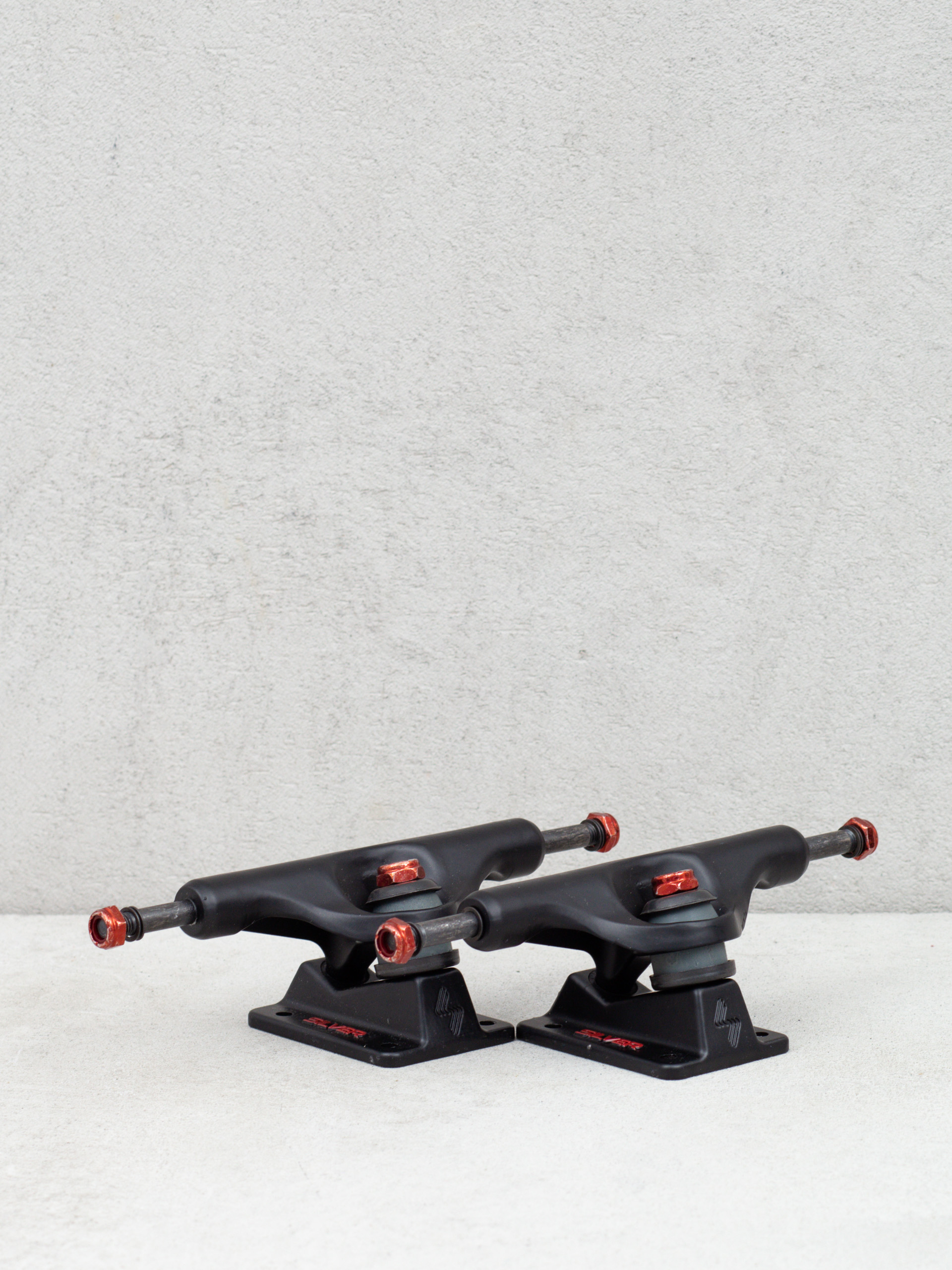Silver M Class Hollow Slayer Trucks (black)