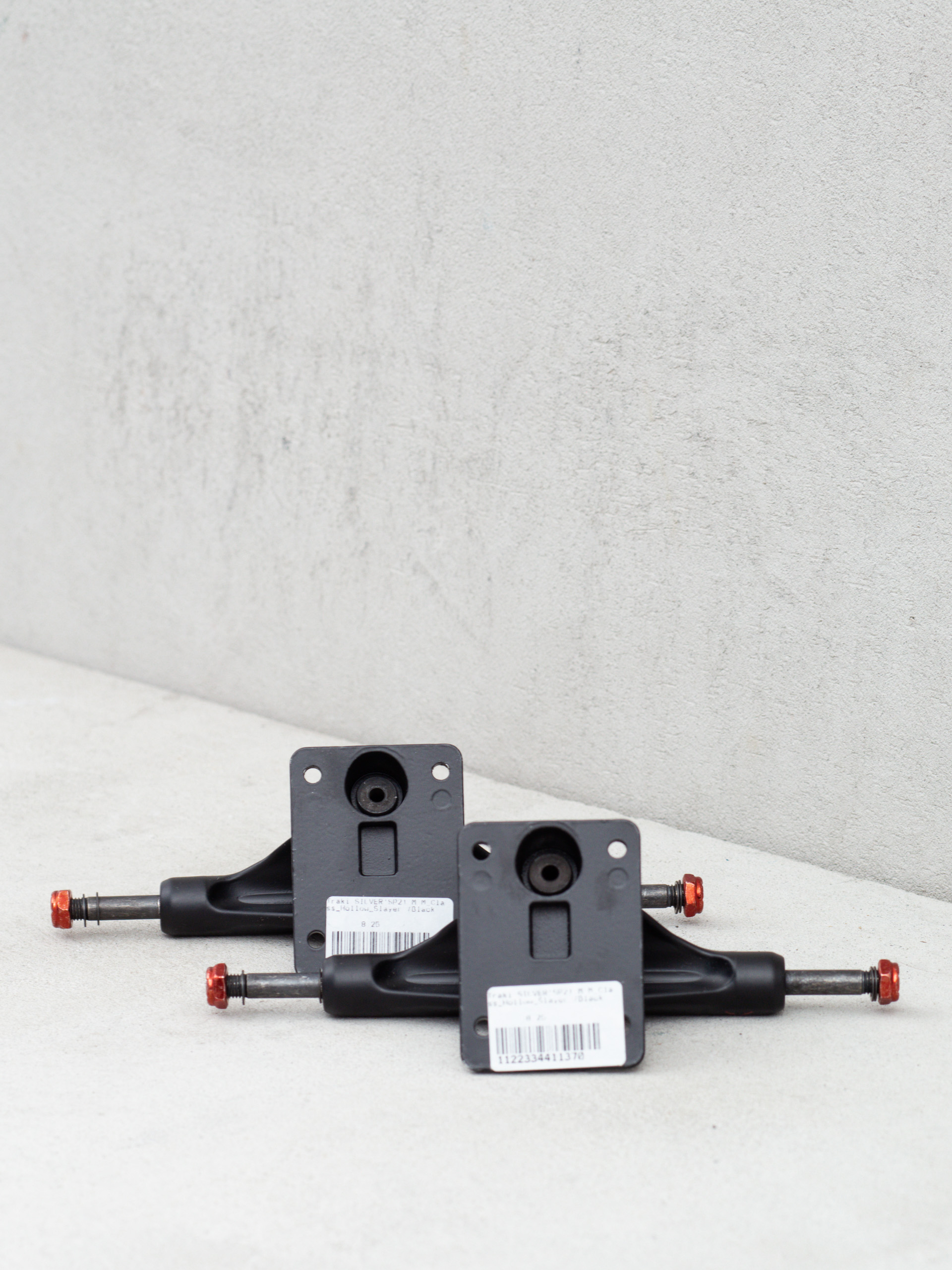 Silver M Class Hollow Slayer Trucks (black)