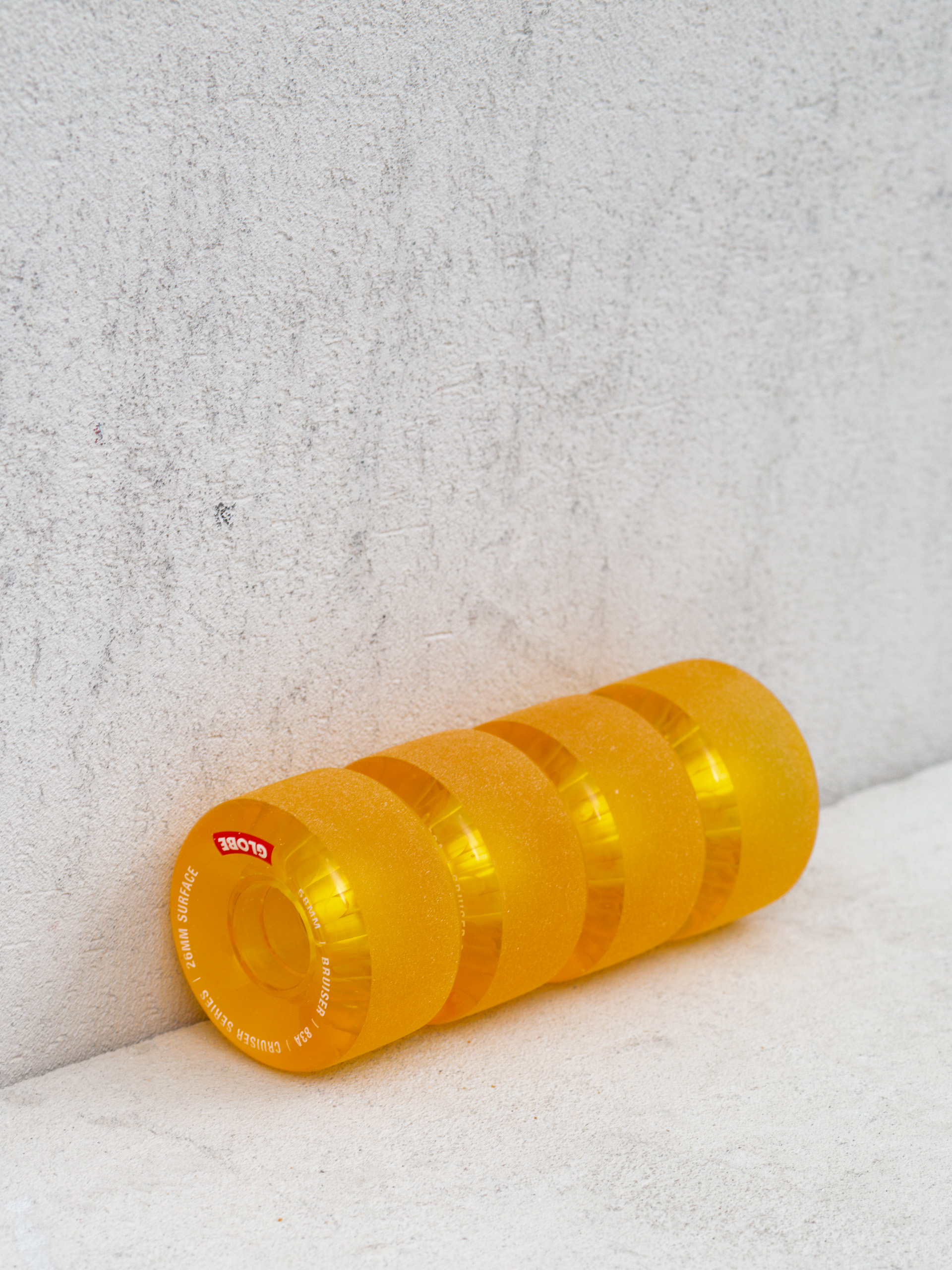 Globe Bruiser Wheels (clear honey)