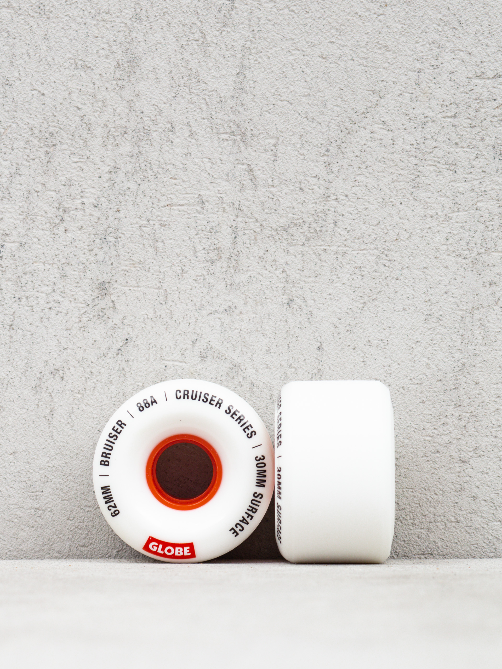 Globe Bruiser Wheels (white/red)