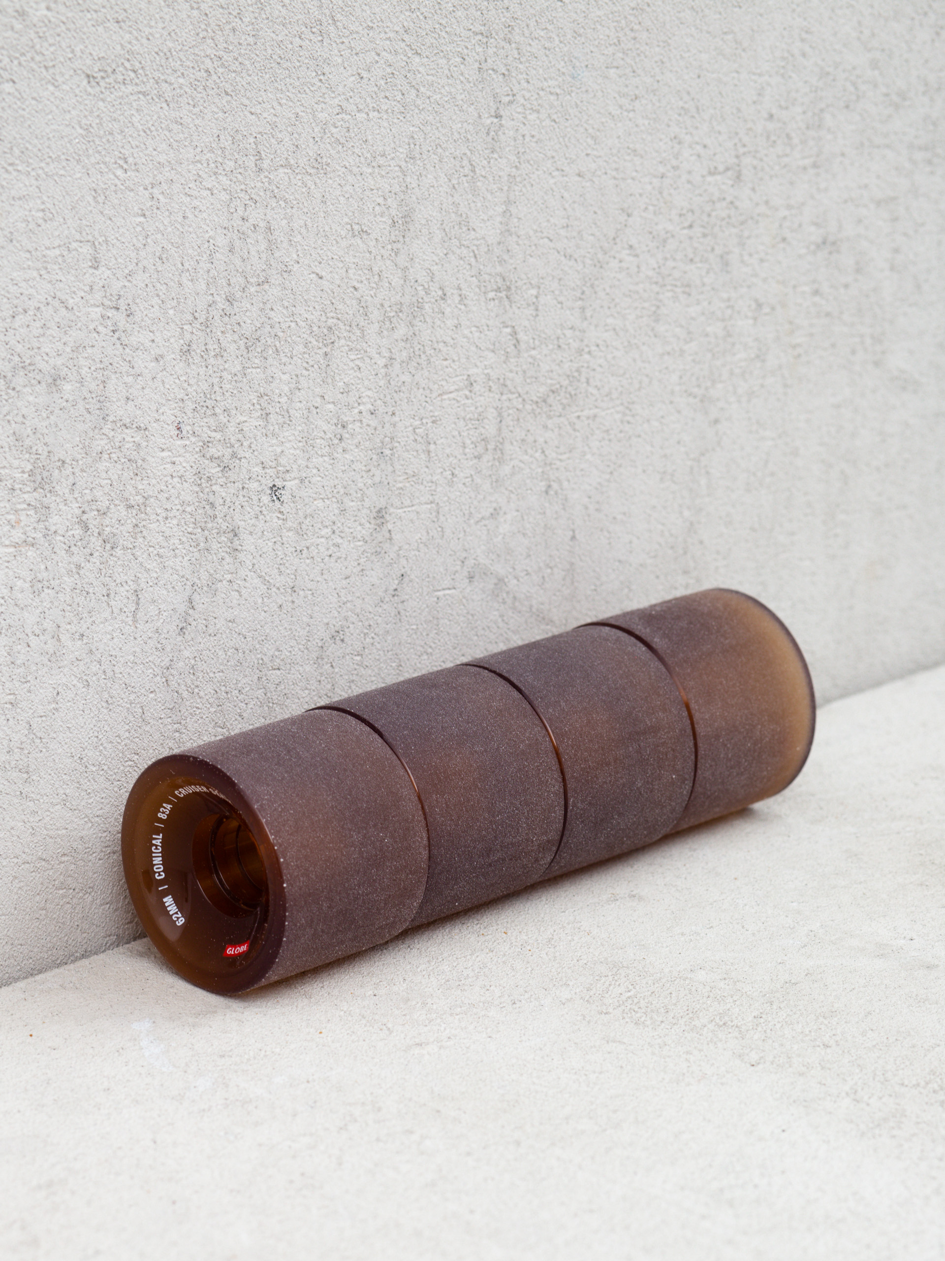 Globe Conical Cruiser Rollen (clear coffee)