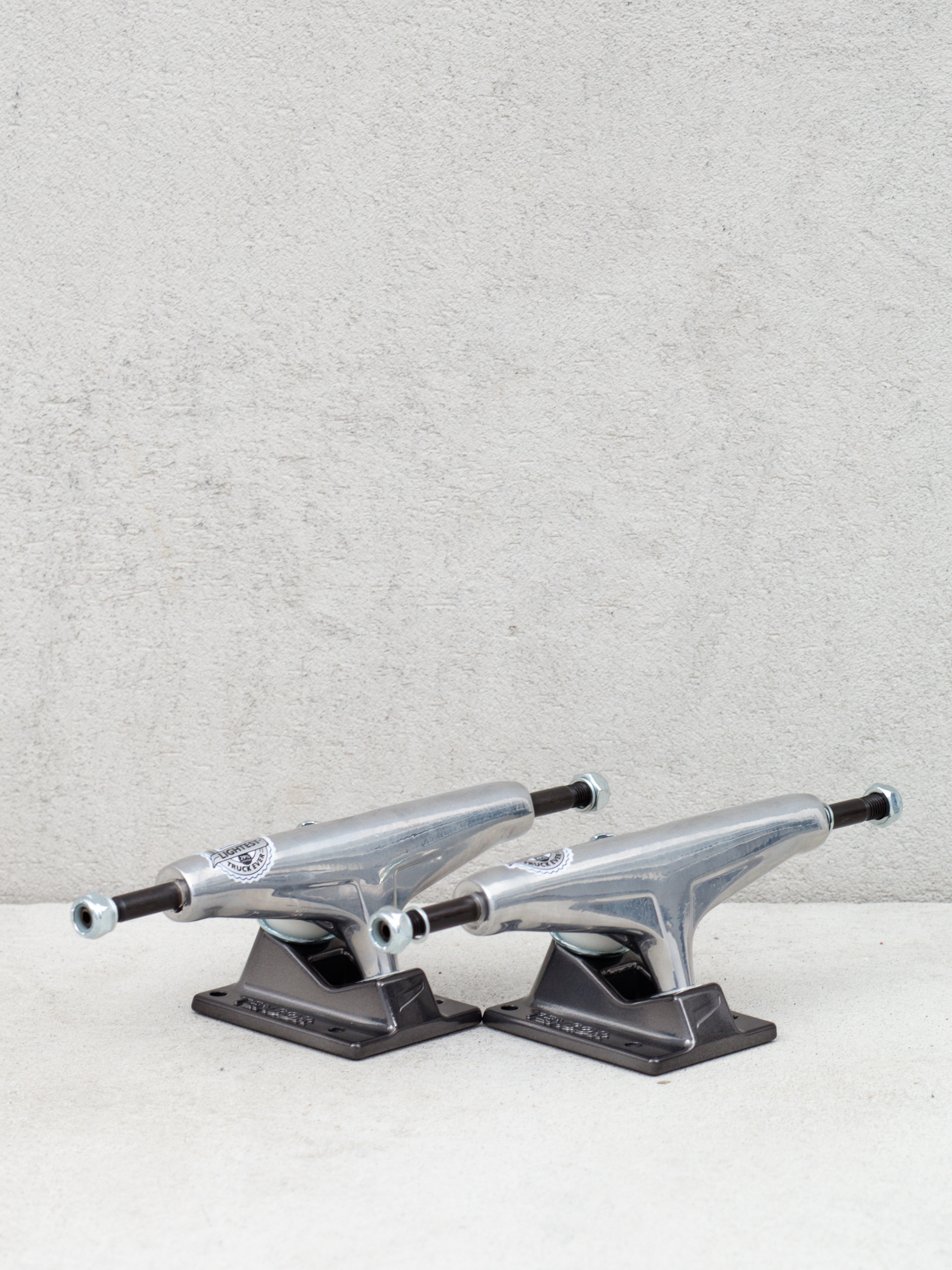 Tensor Mag Light Glossy Trucks (white gold/gun metal)