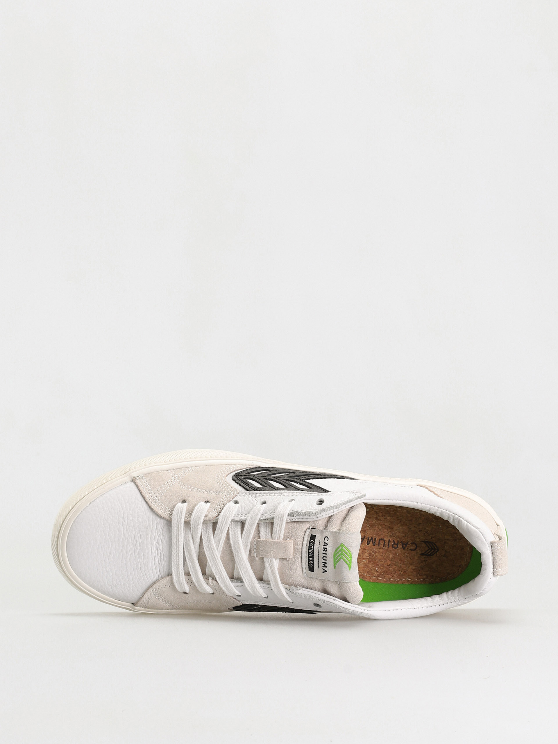 Cariuma Catiba Pro Shoes (white premium leather vintage white suede)