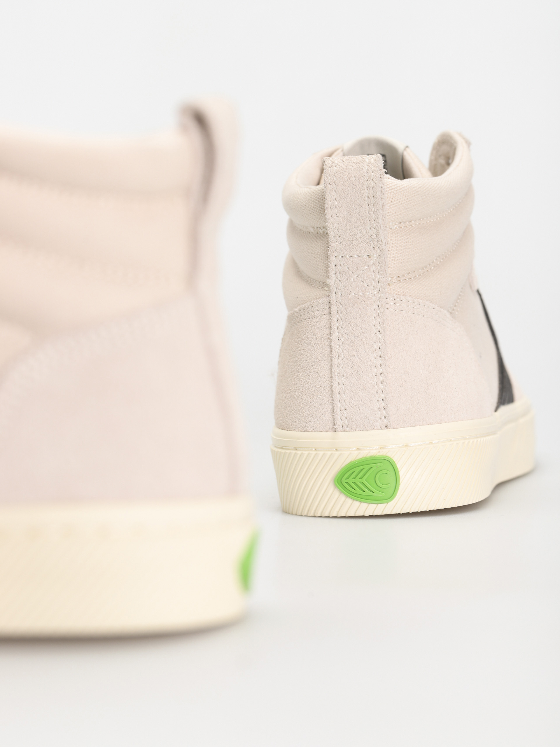 Cariuma Catiba High Pro Shoes (vintage white suede and canvas black logo)