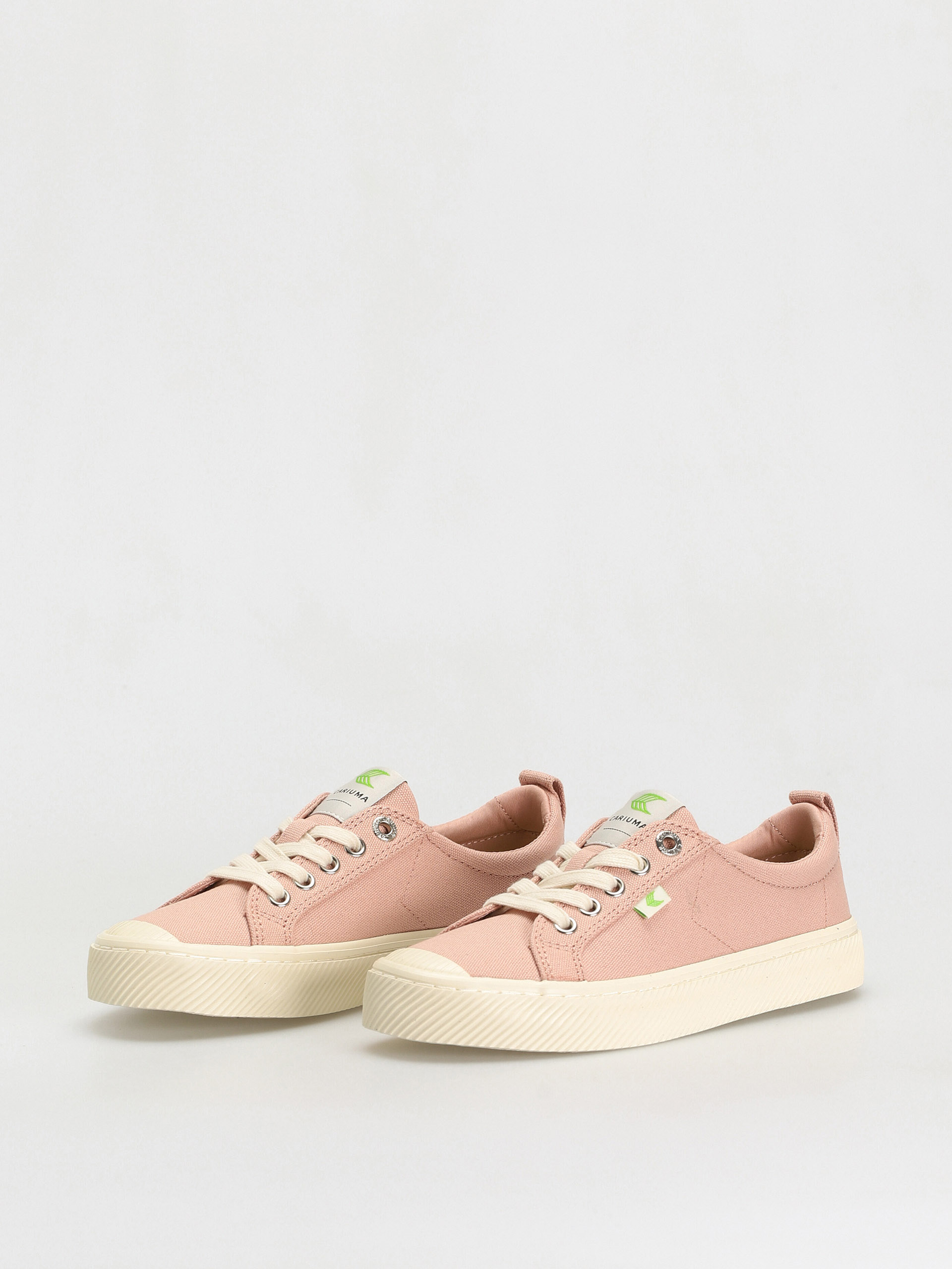 Cariuma Oca Low Schuhe (rose canvas)