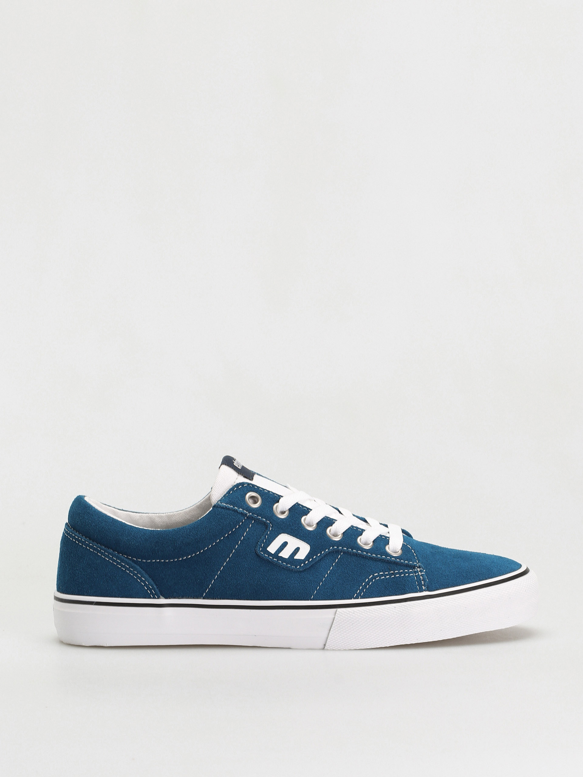 Etnies on sale blue shoes