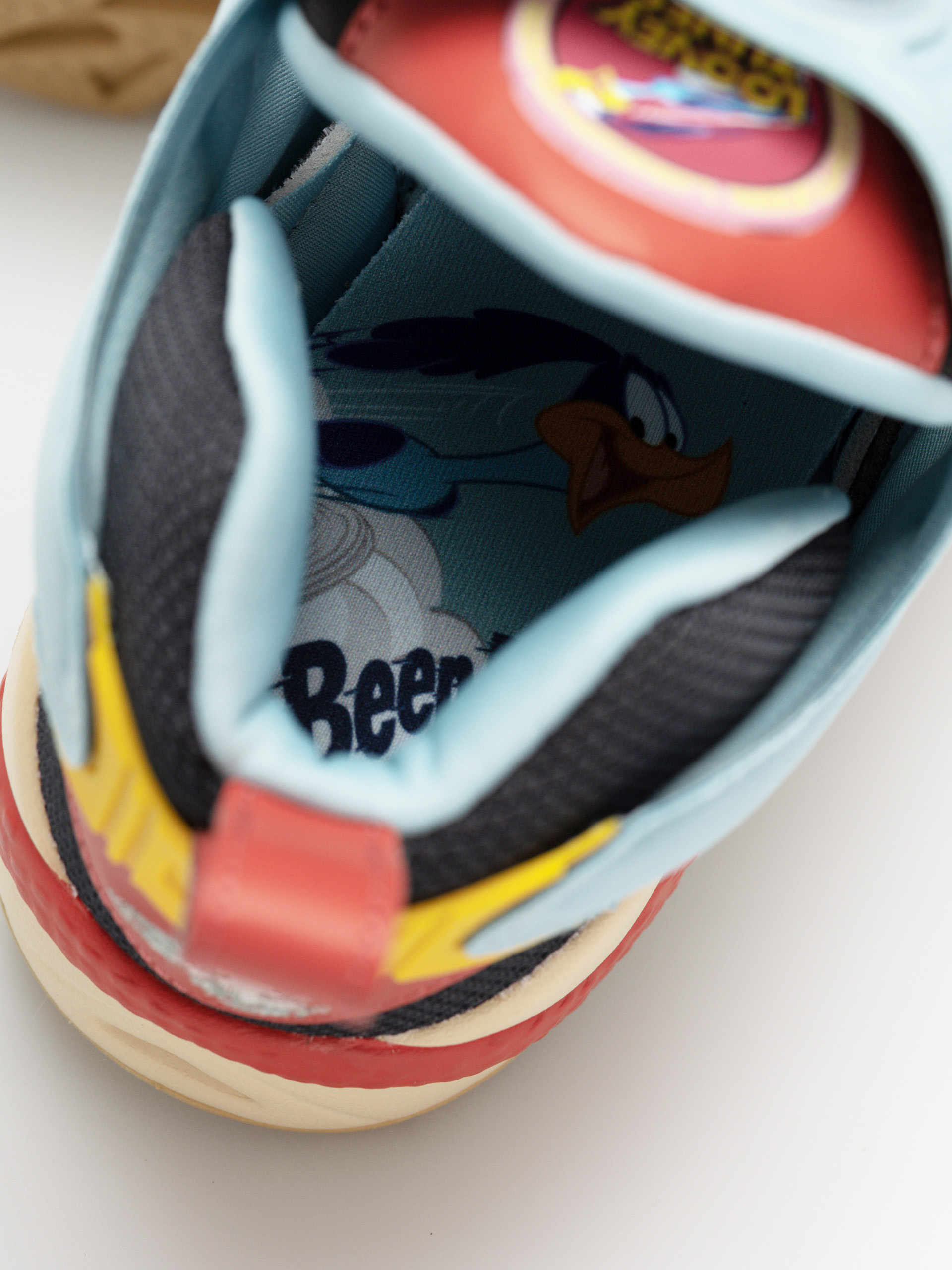 Reebok Instapump Fury 95 Shoes (whstea/rhodon/alwyel)