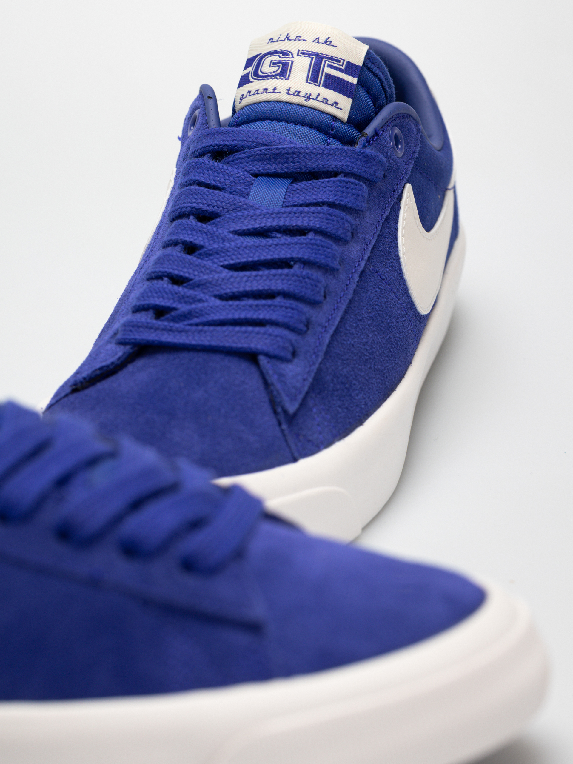 Nike SB Zoom Blazer Low Pro Gt Shoes (concord/phantom concord phantom)