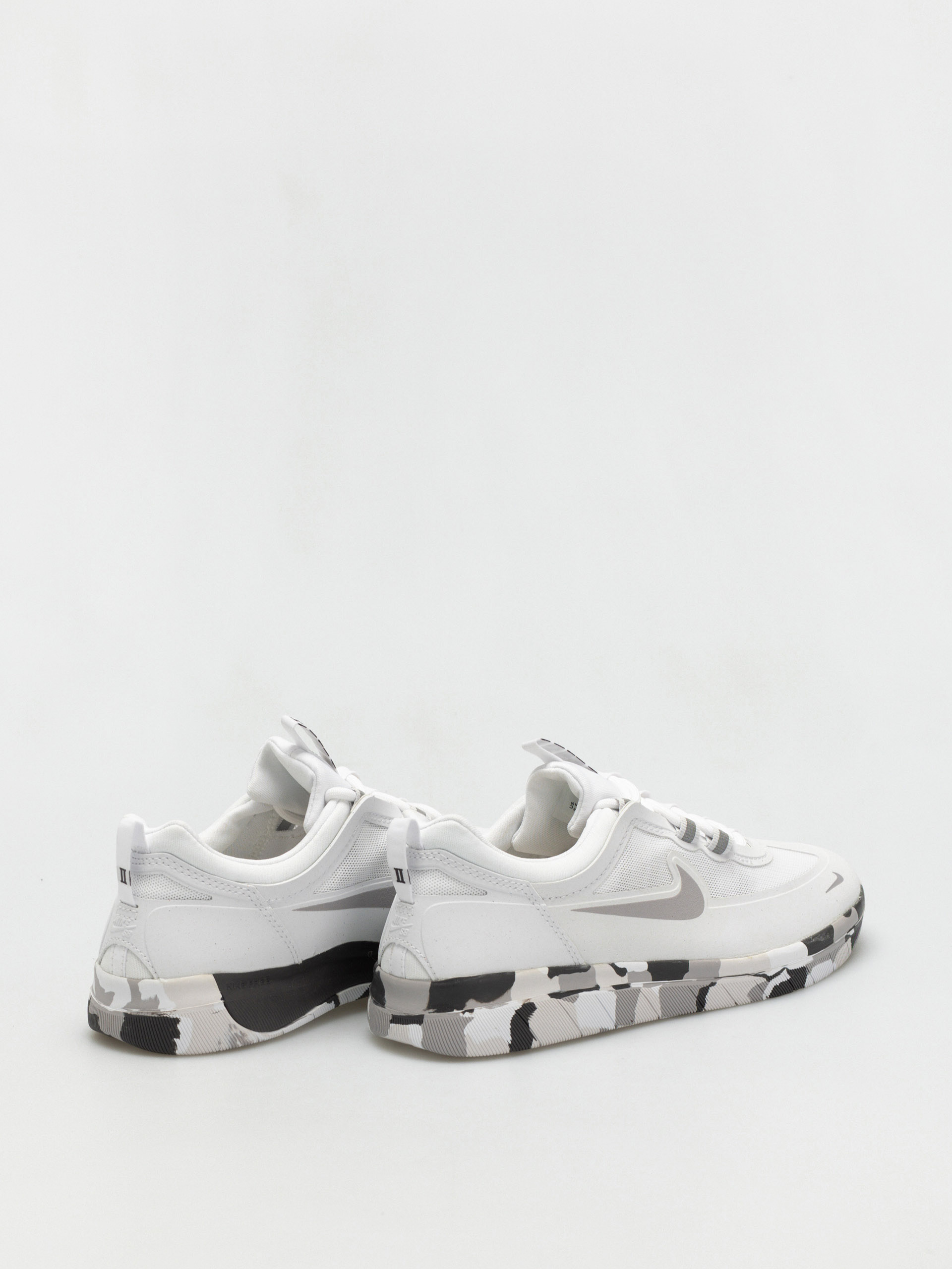 Nike SB Nyjah Free 2 Schuhe (white/atmosphere grey thunder grey)